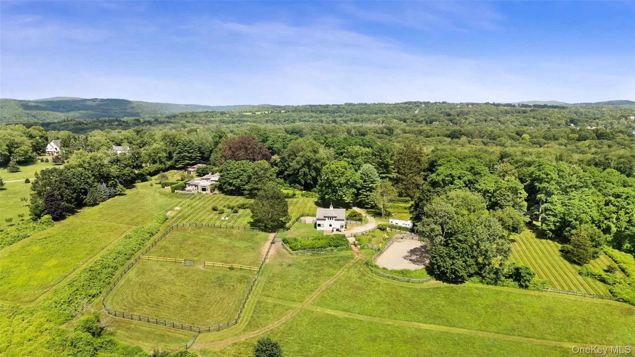 283-289 Starr Ridge Road, Southeast, NY, 9 Bedrooms Bedrooms, 10 Rooms Rooms,6 BathroomsBathrooms,Residential,For Rent,Starr Ridge,0,981686 283-289 Starr Ridge Road, Southeast, NY, 9 Bedrooms Bedrooms, 10 Rooms Rooms,6 BathroomsBathrooms,Residential,For Rent,Starr Ridge,0,981686