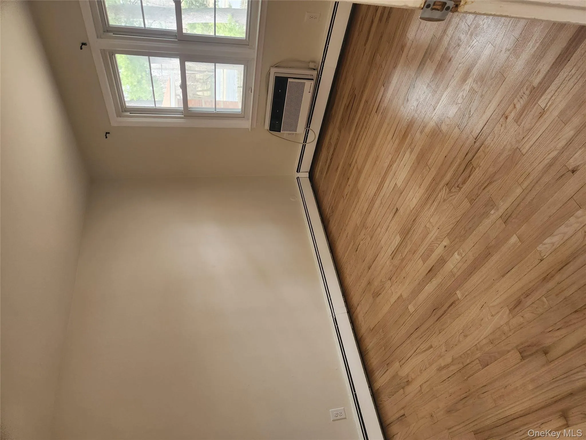 2710 South, Poughkeepsie (town), NY, 2 Bedrooms Bedrooms, 5 Rooms Rooms,1 BathroomBathrooms,Residential Lease,For Rent,South,0,981695 2710 South, Poughkeepsie (town), NY, 2 Bedrooms Bedrooms, 5 Rooms Rooms,1 BathroomBathrooms,Residential Lease,For Rent,South,0,981695