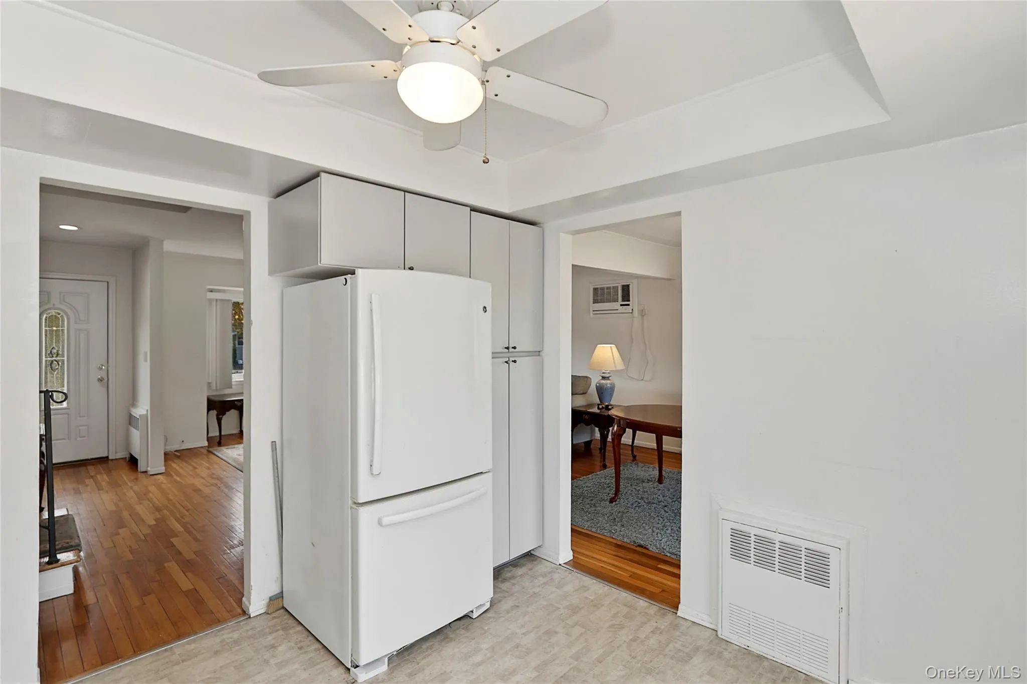 72 Woolsey Avenue, Glen Cove, NY, 3 Bedrooms Bedrooms, 8 Rooms Rooms,2 BathroomsBathrooms,Residential,For Rent,Woolsey,0,KEY981701 72 Woolsey Avenue, Glen Cove, NY, 3 Bedrooms Bedrooms, 8 Rooms Rooms,2 BathroomsBathrooms,Residential,For Rent,Woolsey,0,KEY981701