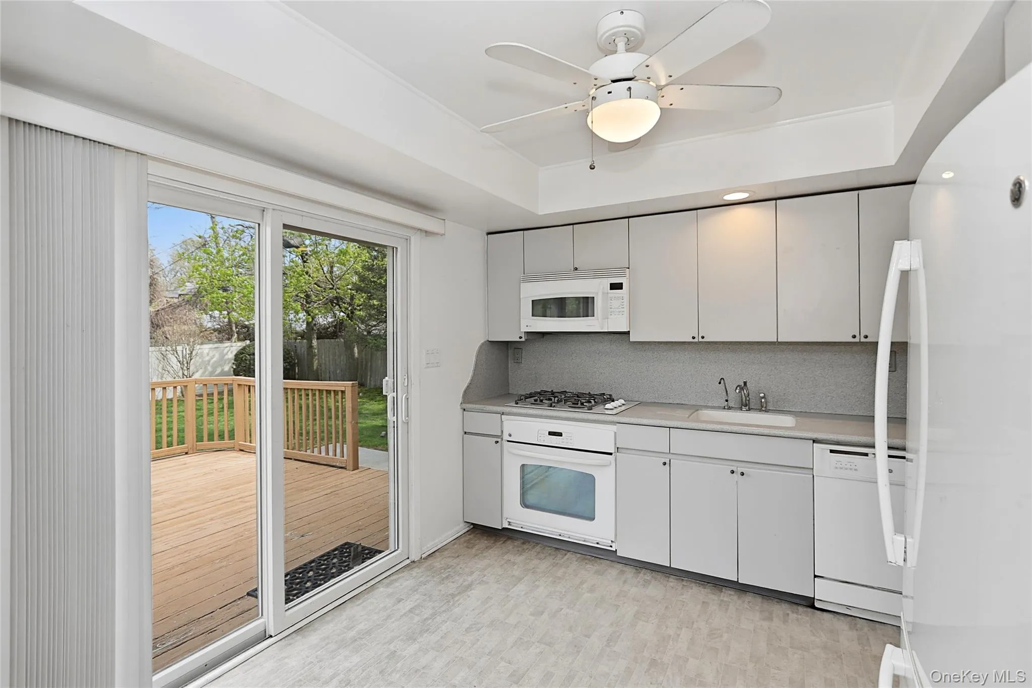 72 Woolsey Avenue, Glen Cove, NY, 3 Bedrooms Bedrooms, 8 Rooms Rooms,2 BathroomsBathrooms,Residential,For Rent,Woolsey,0,KEY981701 72 Woolsey Avenue, Glen Cove, NY, 3 Bedrooms Bedrooms, 8 Rooms Rooms,2 BathroomsBathrooms,Residential,For Rent,Woolsey,0,KEY981701