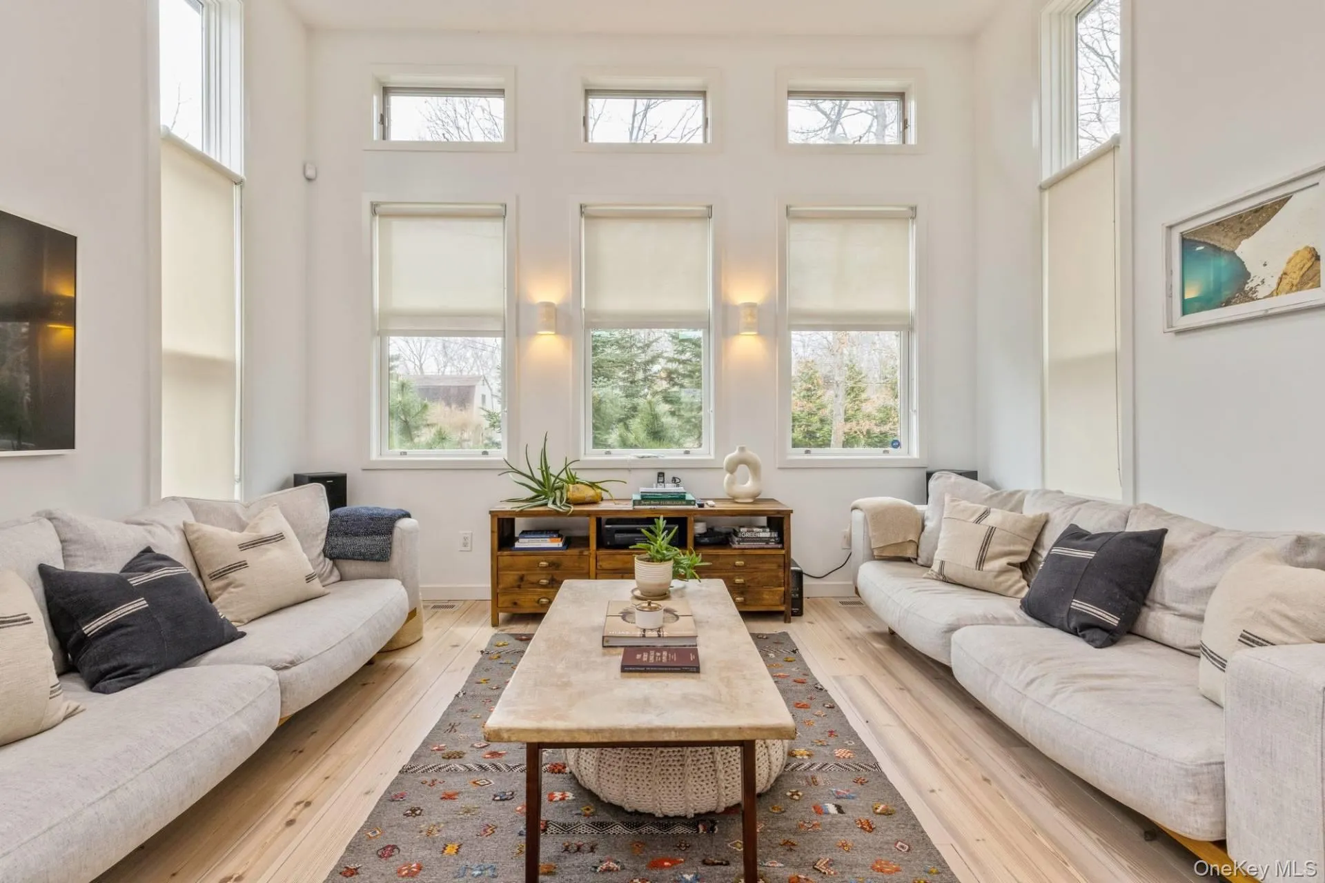 85 Camberly Road, East Hampton, NY, 4 Bedrooms Bedrooms, 7 Rooms Rooms,3 BathroomsBathrooms,Residential Lease,For Rent,Camberly,0,981729 85 Camberly Road, East Hampton, NY, 4 Bedrooms Bedrooms, 7 Rooms Rooms,3 BathroomsBathrooms,Residential Lease,For Rent,Camberly,0,981729