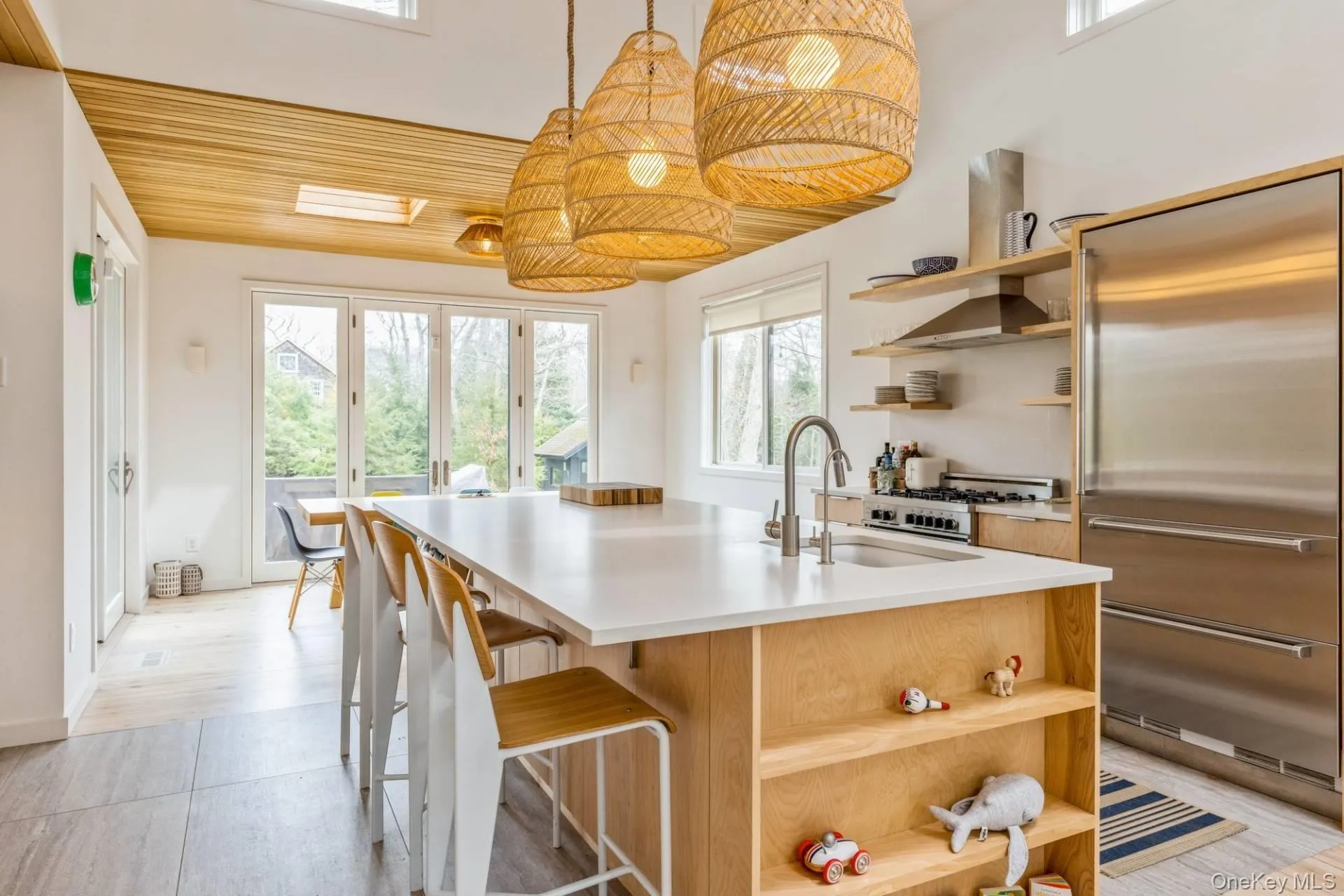 85 Camberly Road, East Hampton, NY, 4 Bedrooms Bedrooms, 7 Rooms Rooms,3 BathroomsBathrooms,Residential Lease,For Rent,Camberly,0,981729 85 Camberly Road, East Hampton, NY, 4 Bedrooms Bedrooms, 7 Rooms Rooms,3 BathroomsBathrooms,Residential Lease,For Rent,Camberly,0,981729