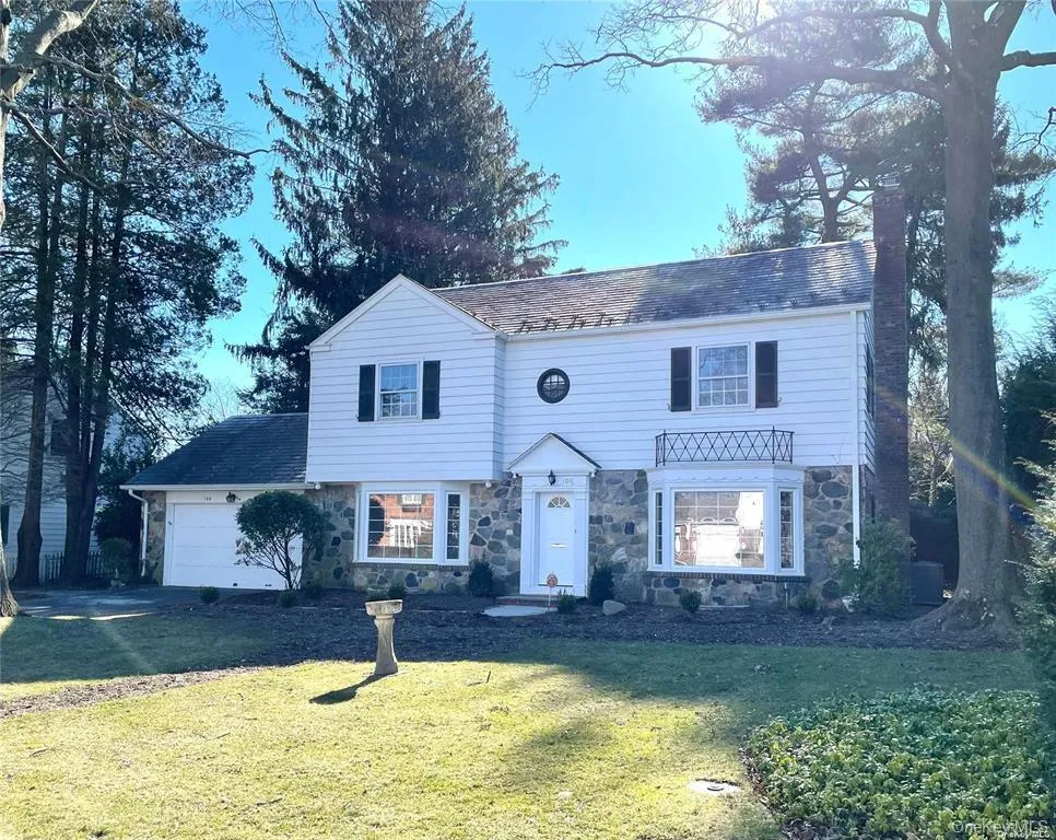 106 Trumbull Road, North Hempstead, NY, 3 Bedrooms Bedrooms, 9 Rooms Rooms,2 BathroomsBathrooms,Residential Lease,For Rent,Trumbull,0,981740 106 Trumbull Road, North Hempstead, NY, 3 Bedrooms Bedrooms, 9 Rooms Rooms,2 BathroomsBathrooms,Residential Lease,For Rent,Trumbull,0,981740