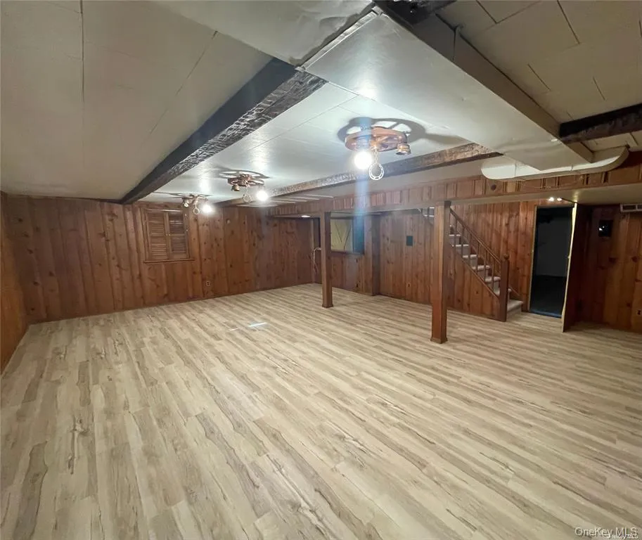 106 Trumbull Road, North Hempstead, NY, 3 Bedrooms Bedrooms, 9 Rooms Rooms,2 BathroomsBathrooms,Residential Lease,For Rent,Trumbull,0,981740 106 Trumbull Road, North Hempstead, NY, 3 Bedrooms Bedrooms, 9 Rooms Rooms,2 BathroomsBathrooms,Residential Lease,For Rent,Trumbull,0,981740