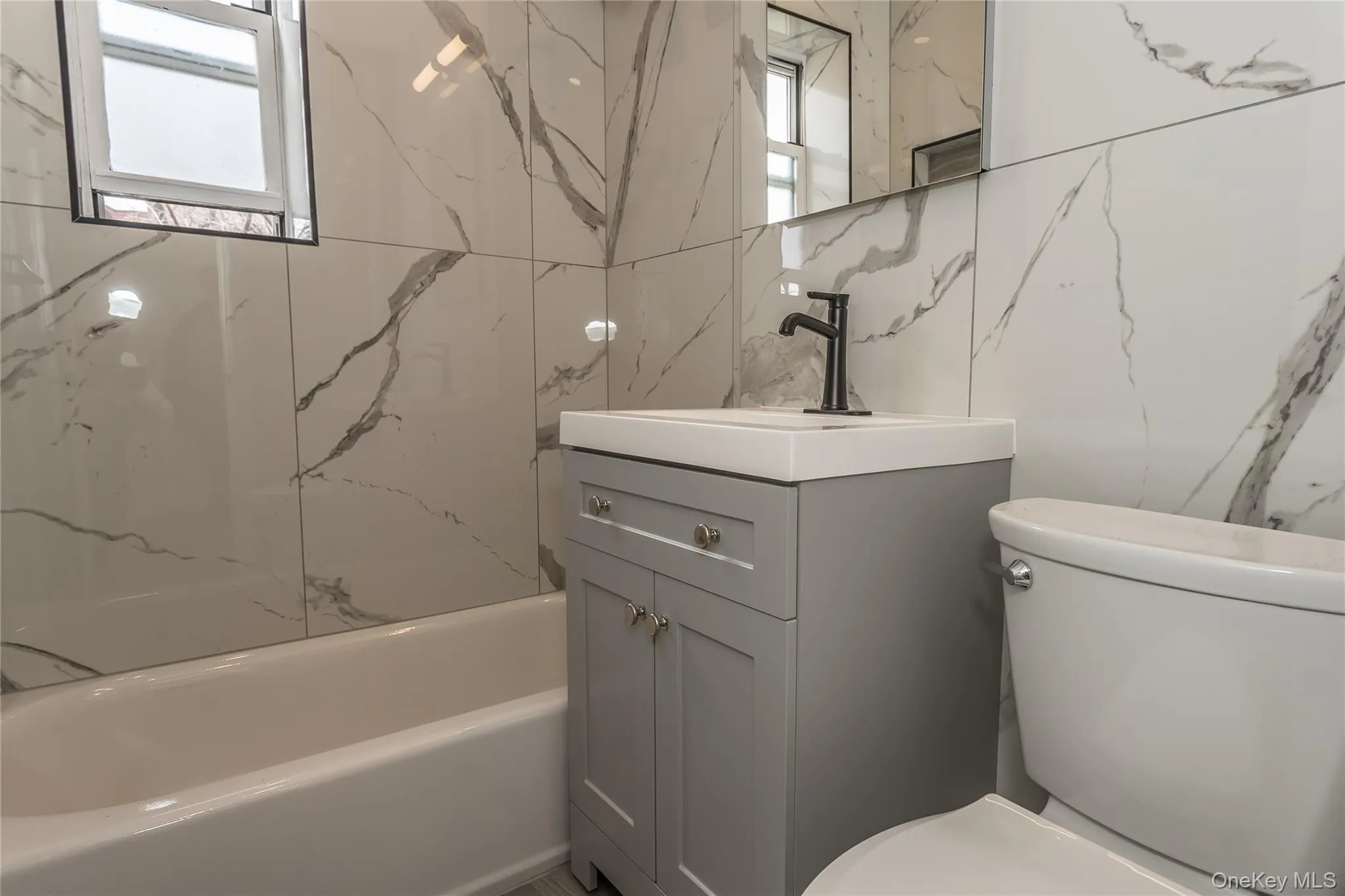 55-23 31 Avenue, New York, NY, 2 Bedrooms Bedrooms, 4 Rooms Rooms,1 BathroomBathrooms,Residential,For Rent,31,0,981749 55-23 31 Avenue, New York, NY, 2 Bedrooms Bedrooms, 4 Rooms Rooms,1 BathroomBathrooms,Residential,For Rent,31,0,981749