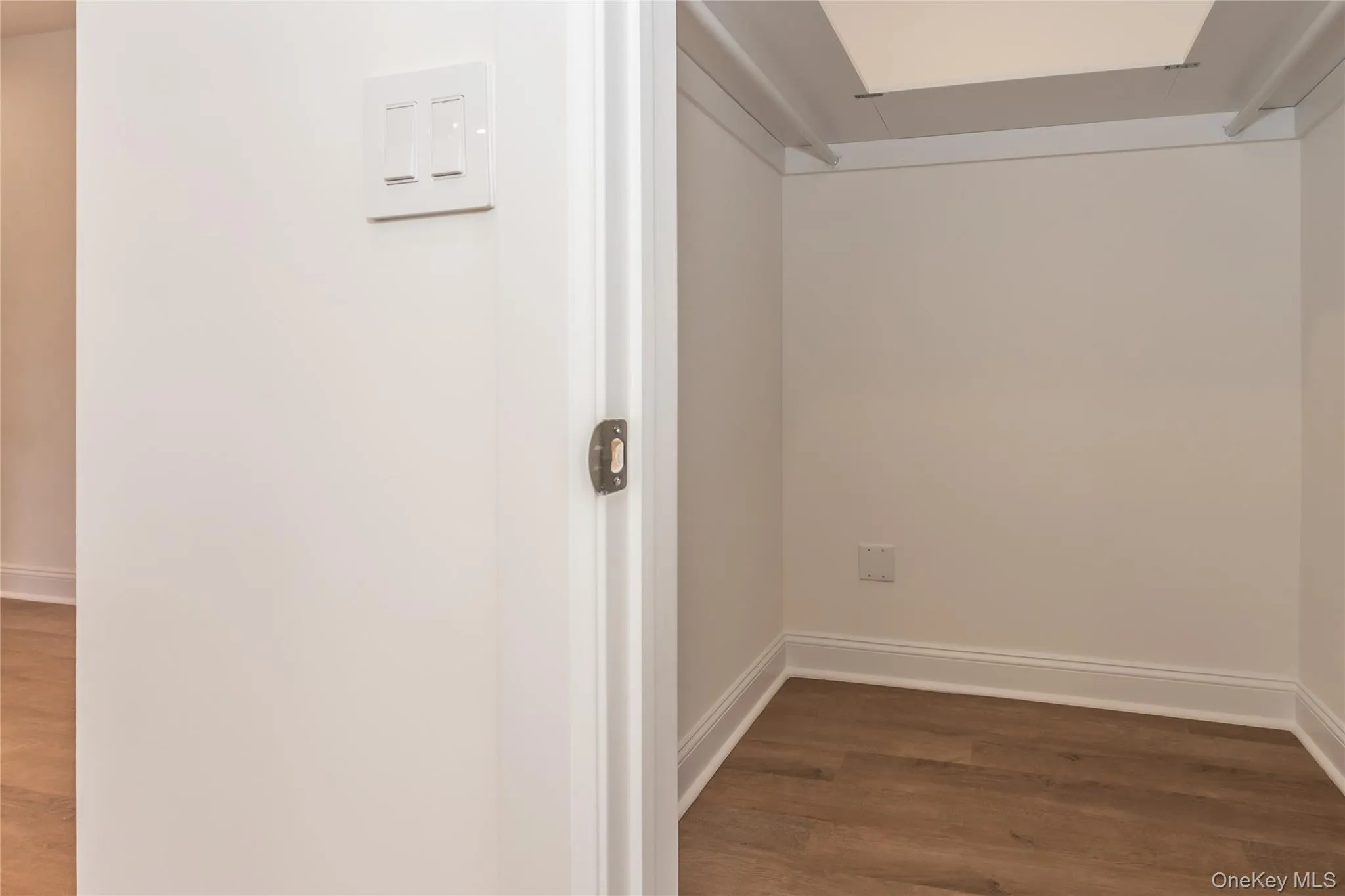 55-23 31 Avenue, New York, NY, 2 Bedrooms Bedrooms, 4 Rooms Rooms,1 BathroomBathrooms,Residential,For Rent,31,0,981749 55-23 31 Avenue, New York, NY, 2 Bedrooms Bedrooms, 4 Rooms Rooms,1 BathroomBathrooms,Residential,For Rent,31,0,981749