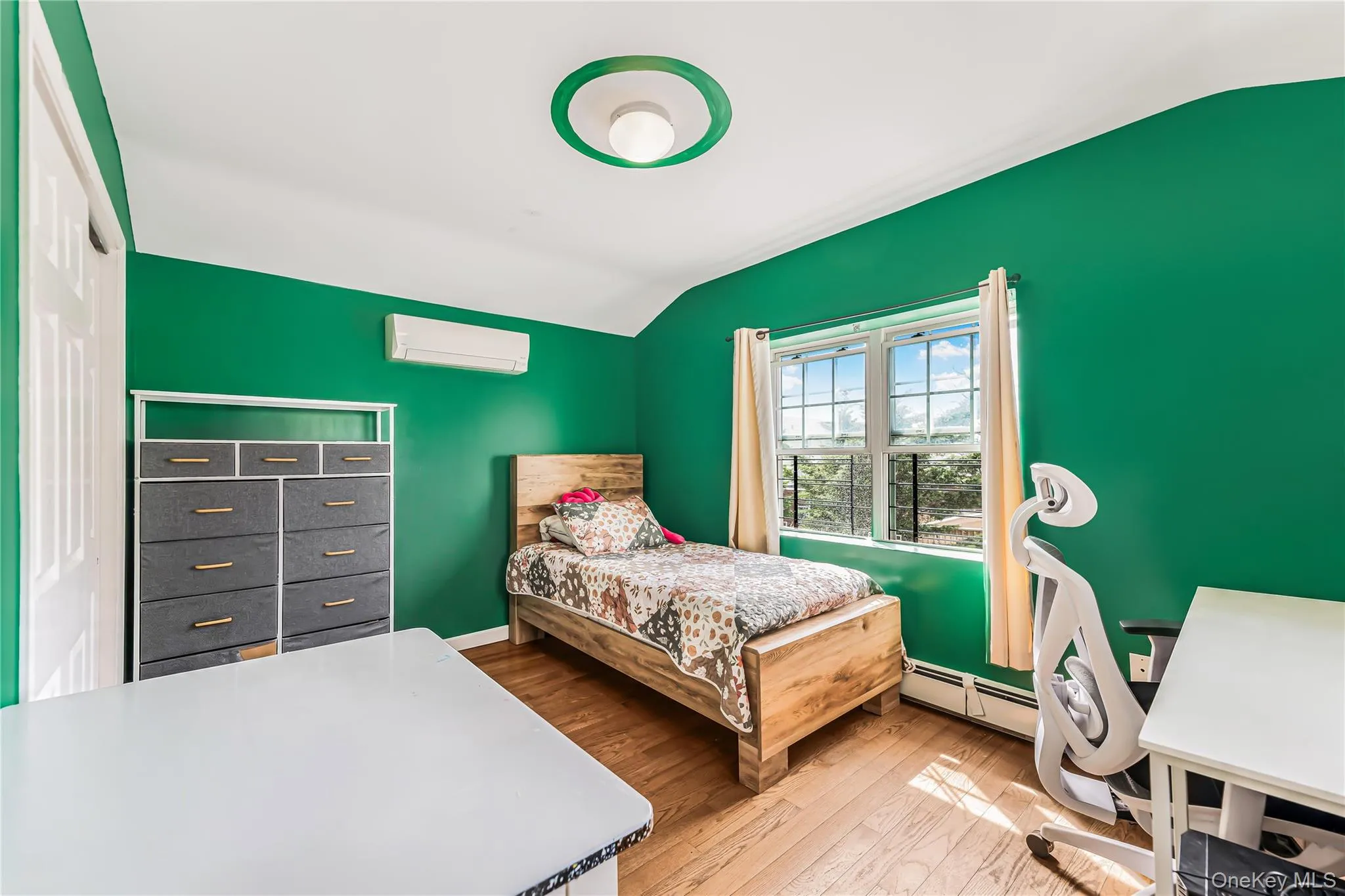 2515 Woodhull Avenue, New York, NY, 3 Bedrooms Bedrooms, 5 Rooms Rooms,2 BathroomsBathrooms,Residential,For Rent,Woodhull,0,981765 2515 Woodhull Avenue, New York, NY, 3 Bedrooms Bedrooms, 5 Rooms Rooms,2 BathroomsBathrooms,Residential,For Rent,Woodhull,0,981765