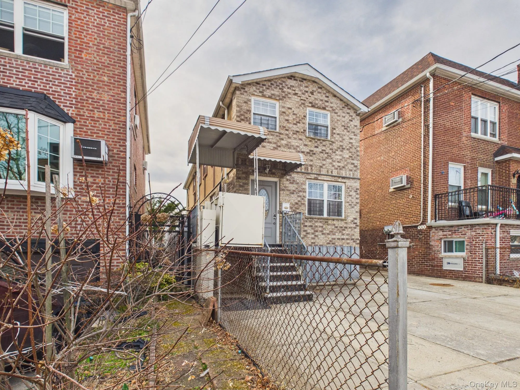 2515 Woodhull Avenue, New York, NY, 3 Bedrooms Bedrooms, 5 Rooms Rooms,2 BathroomsBathrooms,Residential,For Rent,Woodhull,0,981765 2515 Woodhull Avenue, New York, NY, 3 Bedrooms Bedrooms, 5 Rooms Rooms,2 BathroomsBathrooms,Residential,For Rent,Woodhull,0,981765