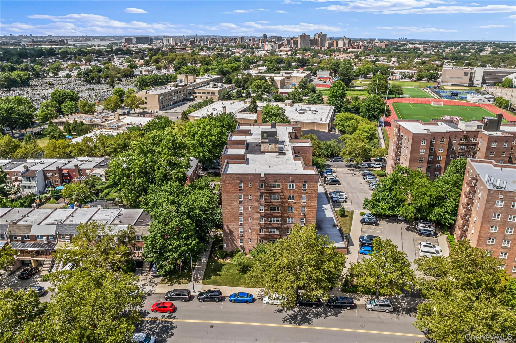 14455 Melbourne Avenue, New York, NY, 2 Bedrooms Bedrooms, 4 Rooms Rooms,1 BathroomBathrooms,Residential,For Rent,Melbourne,0,981778 14455 Melbourne Avenue, New York, NY, 2 Bedrooms Bedrooms, 4 Rooms Rooms,1 BathroomBathrooms,Residential,For Rent,Melbourne,0,981778