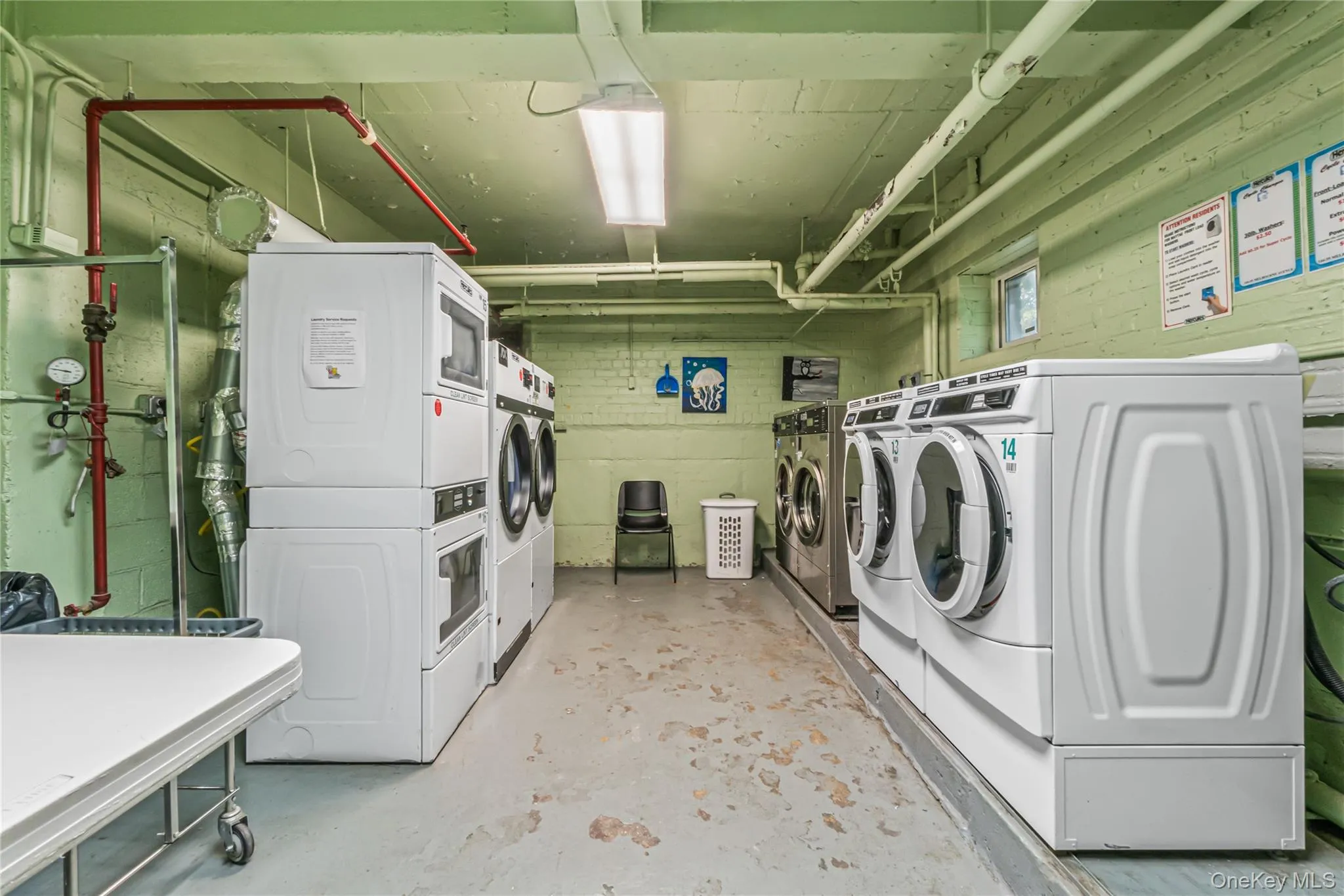 14455 Melbourne Avenue, New York, NY, 2 Bedrooms Bedrooms, 4 Rooms Rooms,1 BathroomBathrooms,Residential,For Rent,Melbourne,0,981778 14455 Melbourne Avenue, New York, NY, 2 Bedrooms Bedrooms, 4 Rooms Rooms,1 BathroomBathrooms,Residential,For Rent,Melbourne,0,981778