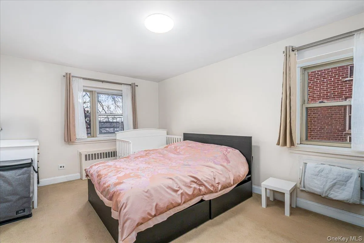 14455 Melbourne Avenue, New York, NY, 2 Bedrooms Bedrooms, 4 Rooms Rooms,1 BathroomBathrooms,Residential,For Rent,Melbourne,0,981778 14455 Melbourne Avenue, New York, NY, 2 Bedrooms Bedrooms, 4 Rooms Rooms,1 BathroomBathrooms,Residential,For Rent,Melbourne,0,981778
