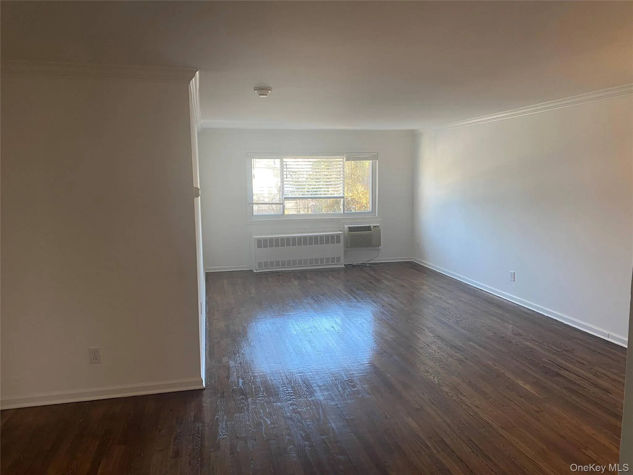 520 Dawson Lane, Oyster Bay, NY, 2 Bedrooms Bedrooms, 5 Rooms Rooms,2 BathroomsBathrooms,Residential Lease,For Rent,Dawson,0,981779 520 Dawson Lane, Oyster Bay, NY, 2 Bedrooms Bedrooms, 5 Rooms Rooms,2 BathroomsBathrooms,Residential Lease,For Rent,Dawson,0,981779