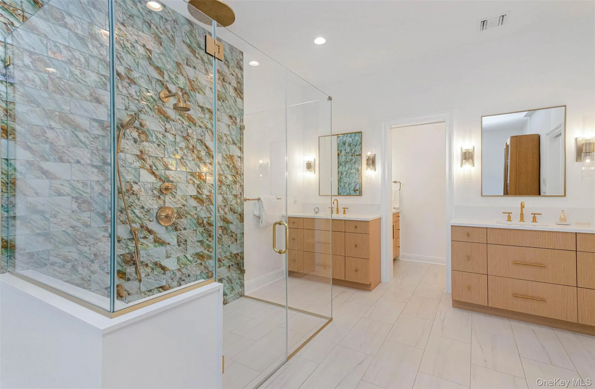 350 Laurel Way, Southold, NY, 4 Bedrooms Bedrooms, 12 Rooms Rooms,4 BathroomsBathrooms,Residential,For Rent,Laurel,0,981805 350 Laurel Way, Southold, NY, 4 Bedrooms Bedrooms, 12 Rooms Rooms,4 BathroomsBathrooms,Residential,For Rent,Laurel,0,981805