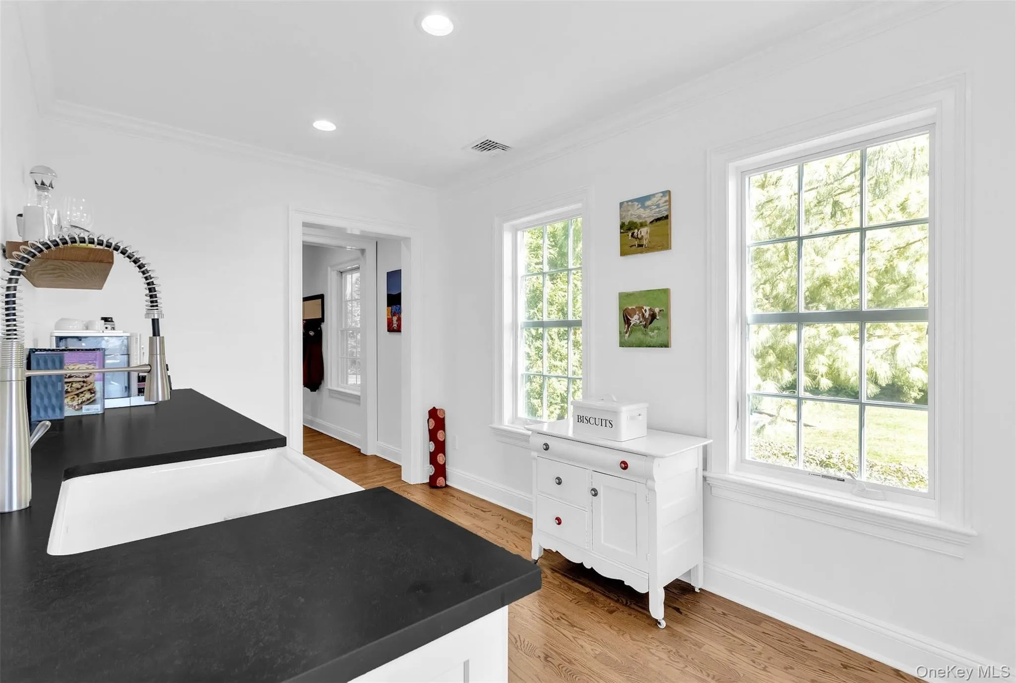 350 Laurel Way, Southold, NY, 4 Bedrooms Bedrooms, 12 Rooms Rooms,4 BathroomsBathrooms,Residential,For Rent,Laurel,0,981805 350 Laurel Way, Southold, NY, 4 Bedrooms Bedrooms, 12 Rooms Rooms,4 BathroomsBathrooms,Residential,For Rent,Laurel,0,981805