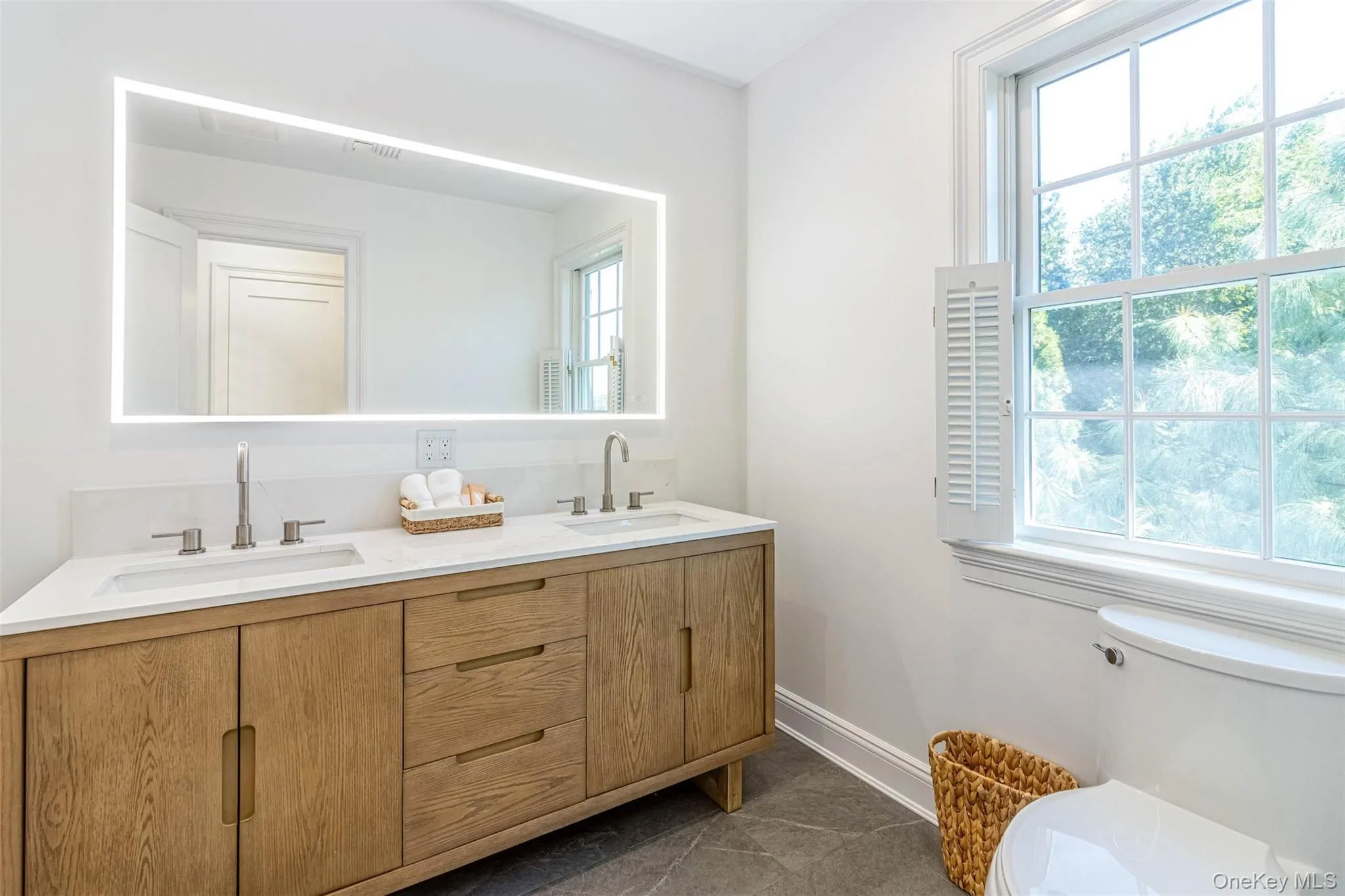 350 Laurel Way, Southold, NY, 4 Bedrooms Bedrooms, 12 Rooms Rooms,4 BathroomsBathrooms,Residential,For Rent,Laurel,0,981805 350 Laurel Way, Southold, NY, 4 Bedrooms Bedrooms, 12 Rooms Rooms,4 BathroomsBathrooms,Residential,For Rent,Laurel,0,981805