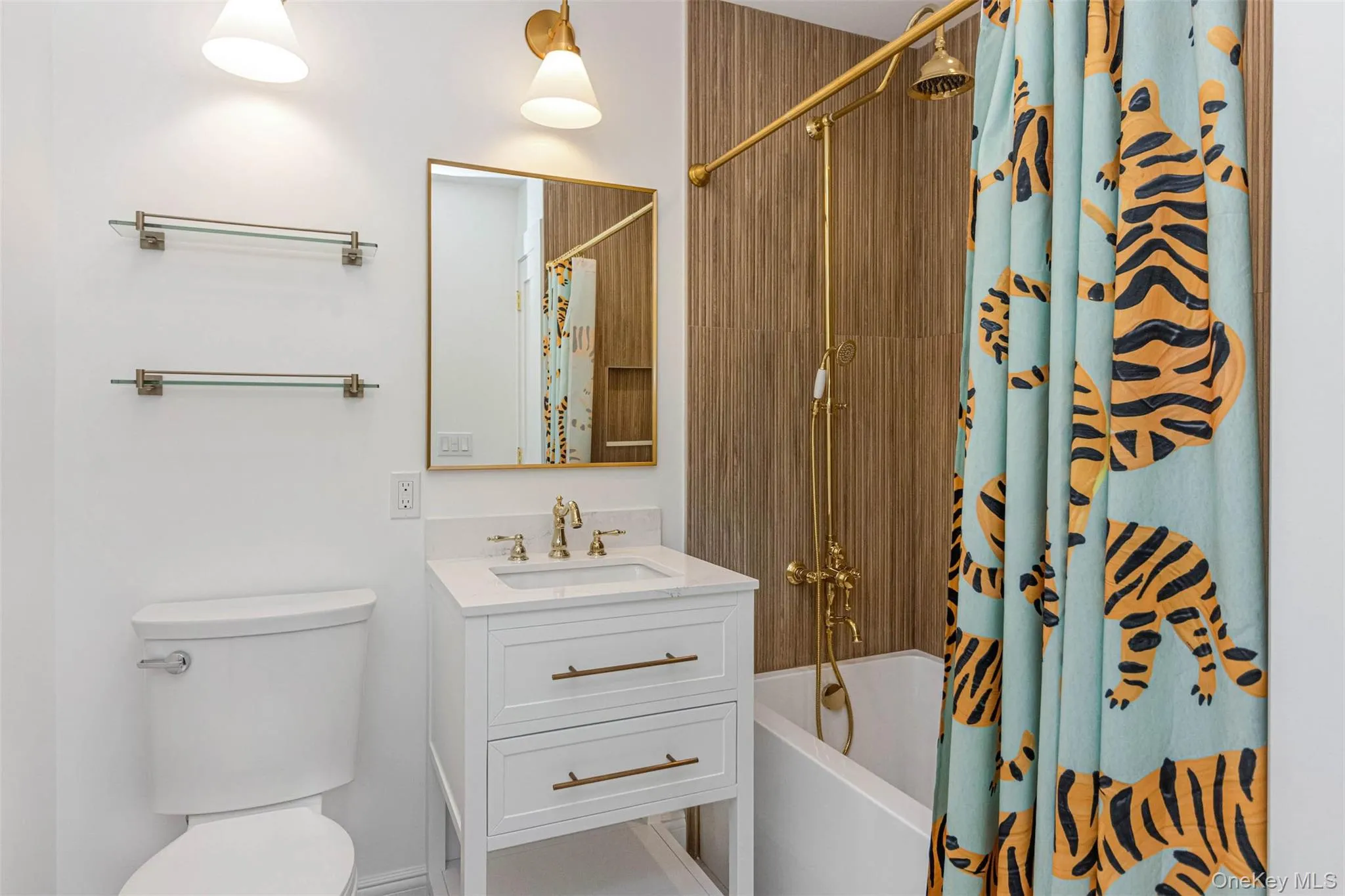 350 Laurel Way, Southold, NY, 4 Bedrooms Bedrooms, 12 Rooms Rooms,4 BathroomsBathrooms,Residential,For Rent,Laurel,0,981805 350 Laurel Way, Southold, NY, 4 Bedrooms Bedrooms, 12 Rooms Rooms,4 BathroomsBathrooms,Residential,For Rent,Laurel,0,981805