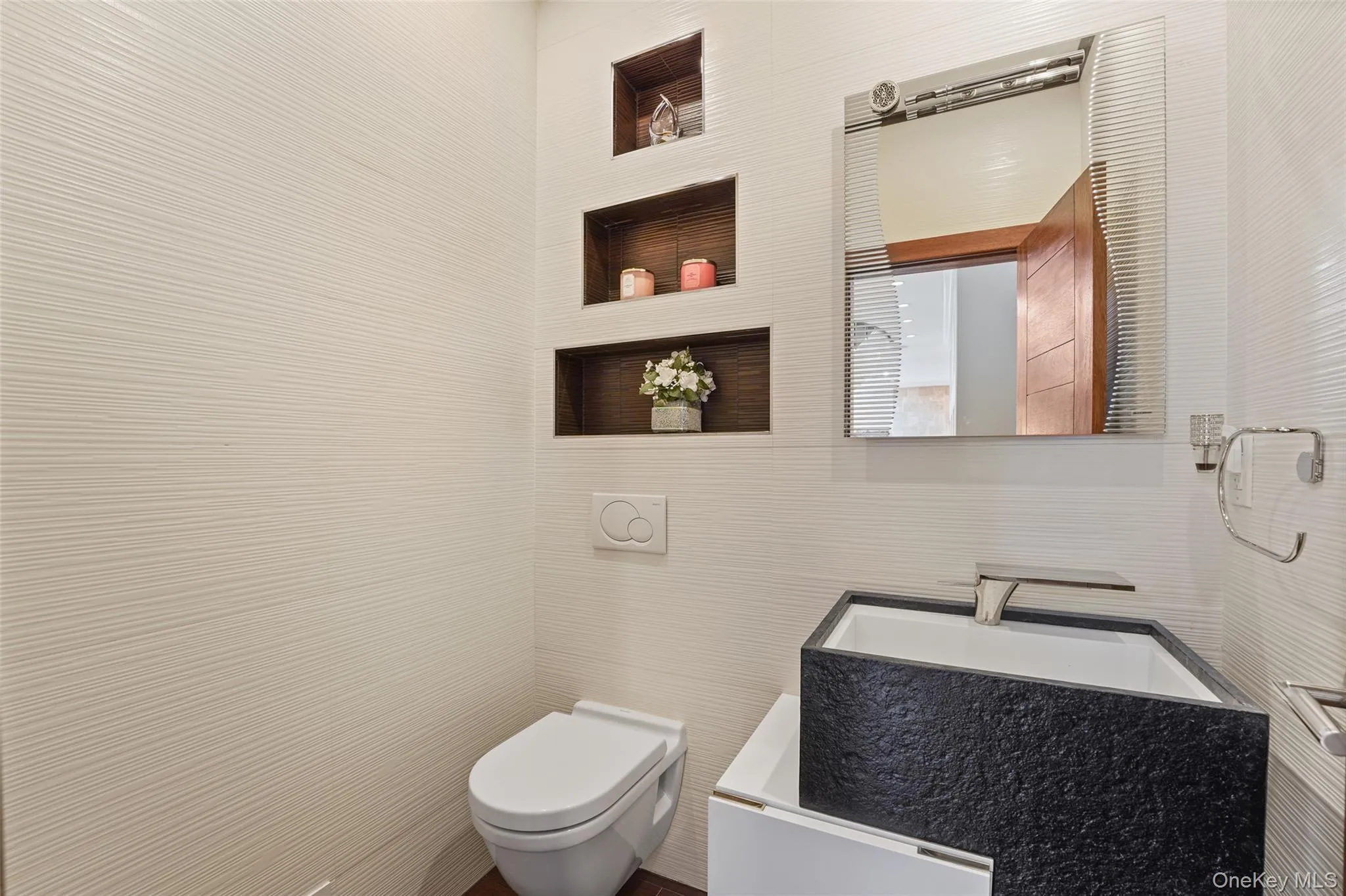 2 Hudson Street, Greenburgh, NY, 5 Bedrooms Bedrooms, 9 Rooms Rooms,5 BathroomsBathrooms,Residential Lease,For Rent,Hudson,0,981809 2 Hudson Street, Greenburgh, NY, 5 Bedrooms Bedrooms, 9 Rooms Rooms,5 BathroomsBathrooms,Residential Lease,For Rent,Hudson,0,981809