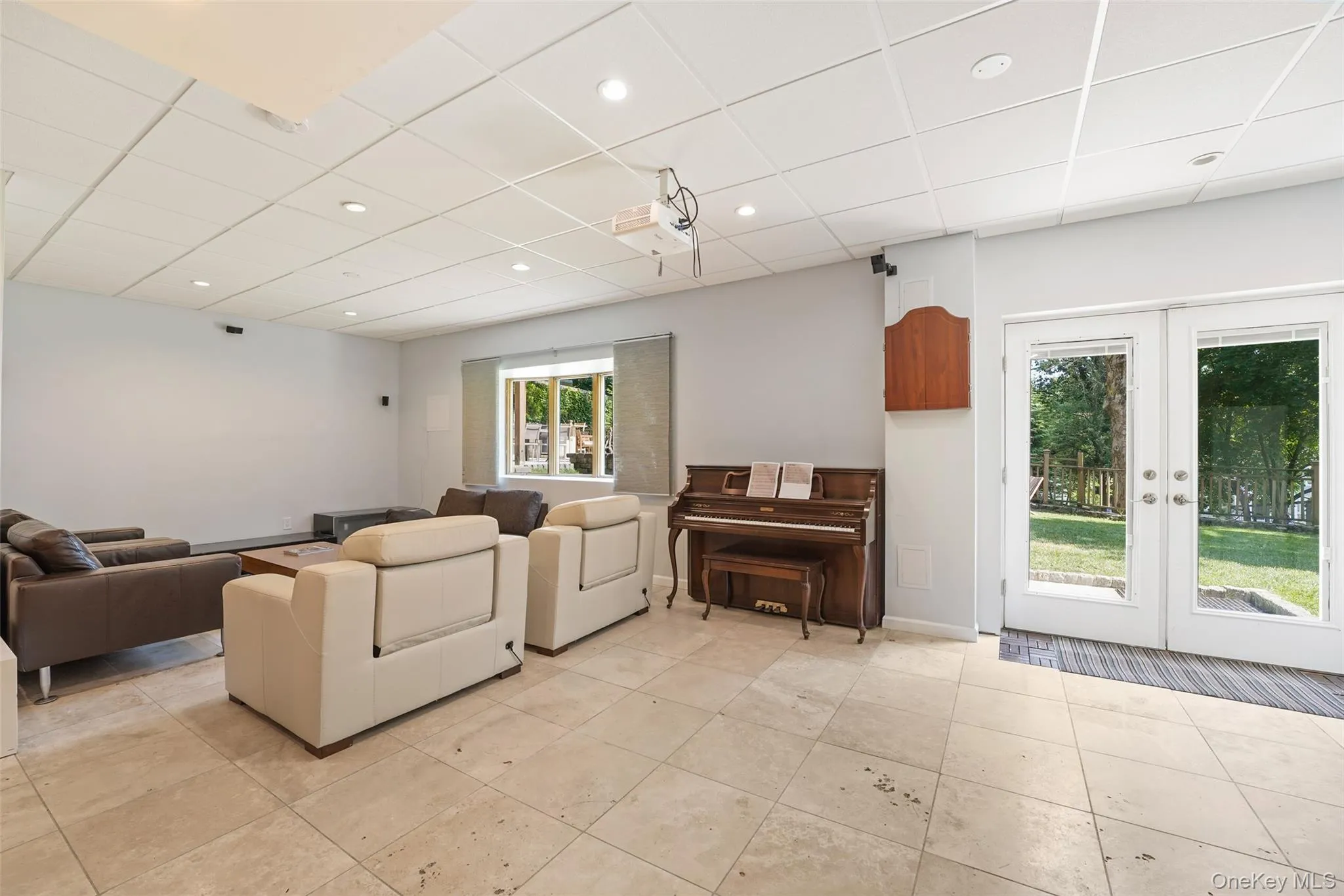 2 Hudson Street, Greenburgh, NY, 5 Bedrooms Bedrooms, 9 Rooms Rooms,5 BathroomsBathrooms,Residential Lease,For Rent,Hudson,0,981809 2 Hudson Street, Greenburgh, NY, 5 Bedrooms Bedrooms, 9 Rooms Rooms,5 BathroomsBathrooms,Residential Lease,For Rent,Hudson,0,981809