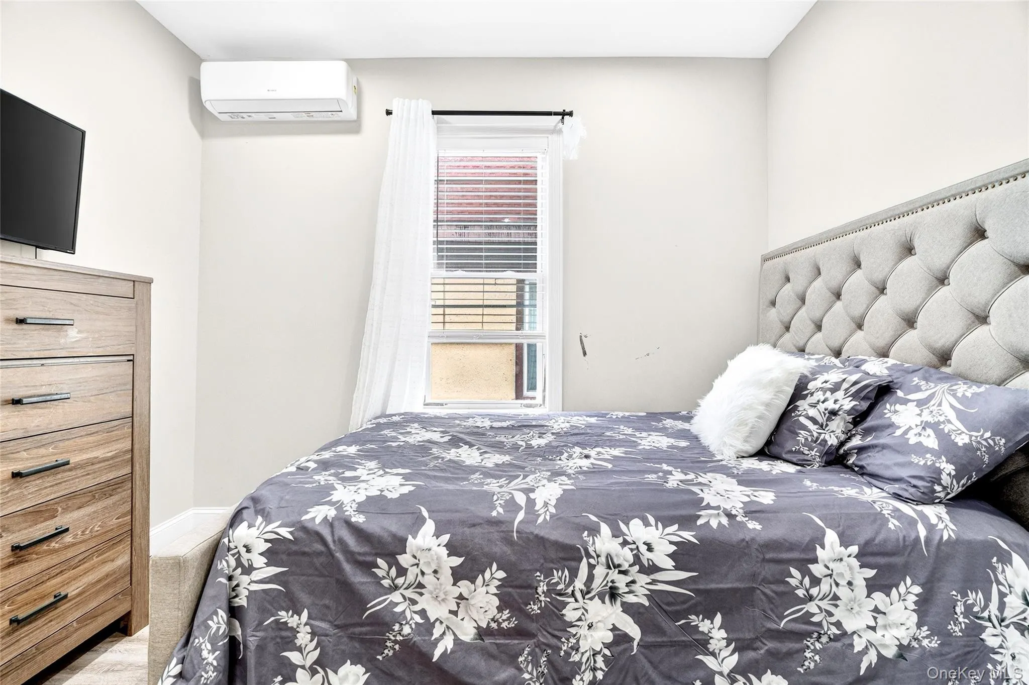 240 10th Avenue, Mount Vernon, NY, 4 Bedrooms Bedrooms, 15 Rooms Rooms,2 BathroomsBathrooms,Residential,For Rent,10th,0,981818 240 10th Avenue, Mount Vernon, NY, 4 Bedrooms Bedrooms, 15 Rooms Rooms,2 BathroomsBathrooms,Residential,For Rent,10th,0,981818