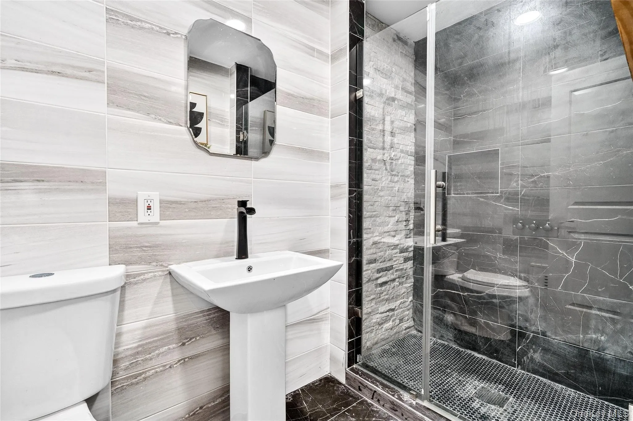 240 10th Avenue, Mount Vernon, NY, 4 Bedrooms Bedrooms, 15 Rooms Rooms,2 BathroomsBathrooms,Residential,For Rent,10th,0,981818 240 10th Avenue, Mount Vernon, NY, 4 Bedrooms Bedrooms, 15 Rooms Rooms,2 BathroomsBathrooms,Residential,For Rent,10th,0,981818