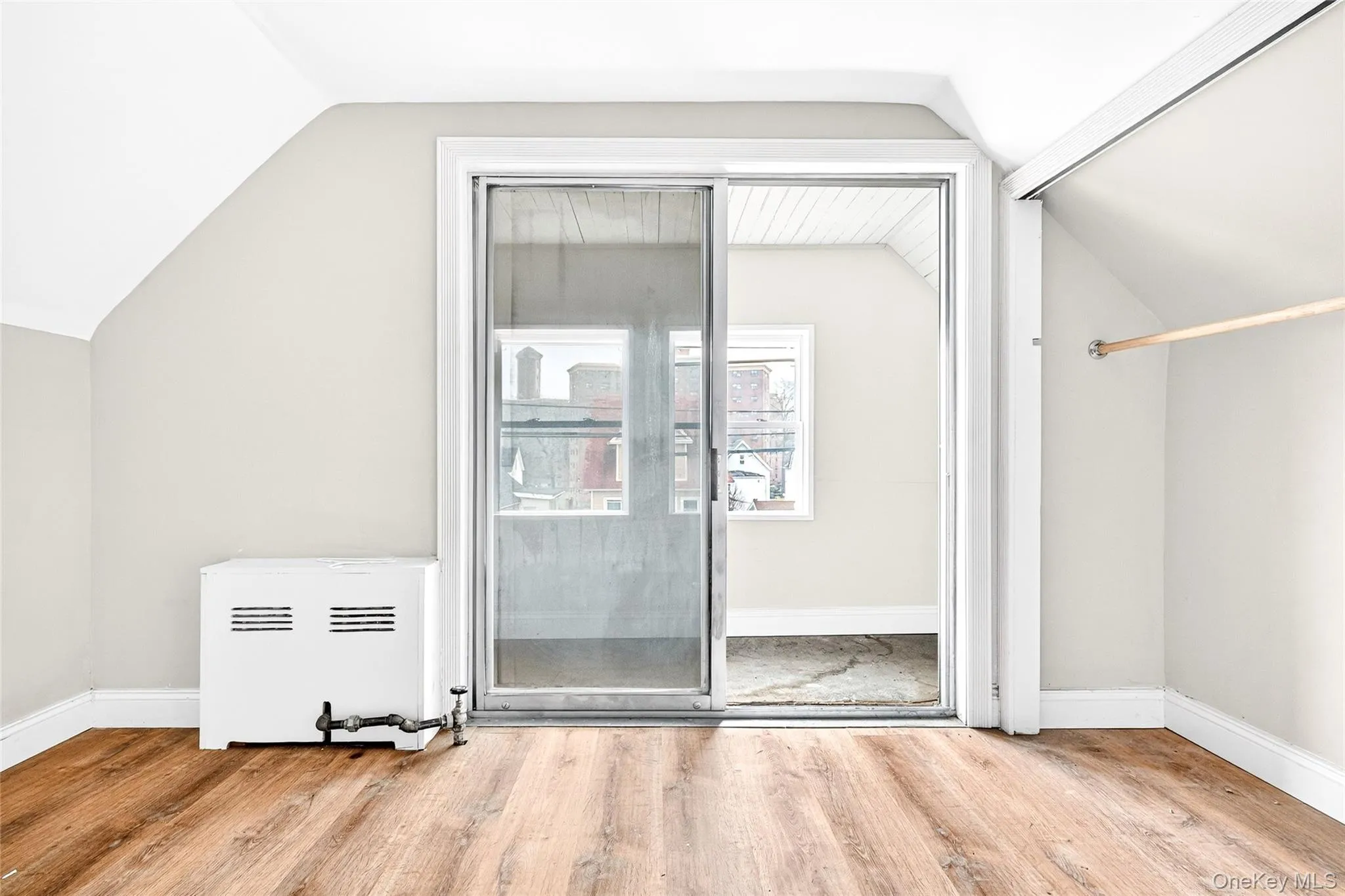 240 10th Avenue, Mount Vernon, NY, 4 Bedrooms Bedrooms, 15 Rooms Rooms,2 BathroomsBathrooms,Residential,For Rent,10th,0,981818 240 10th Avenue, Mount Vernon, NY, 4 Bedrooms Bedrooms, 15 Rooms Rooms,2 BathroomsBathrooms,Residential,For Rent,10th,0,981818