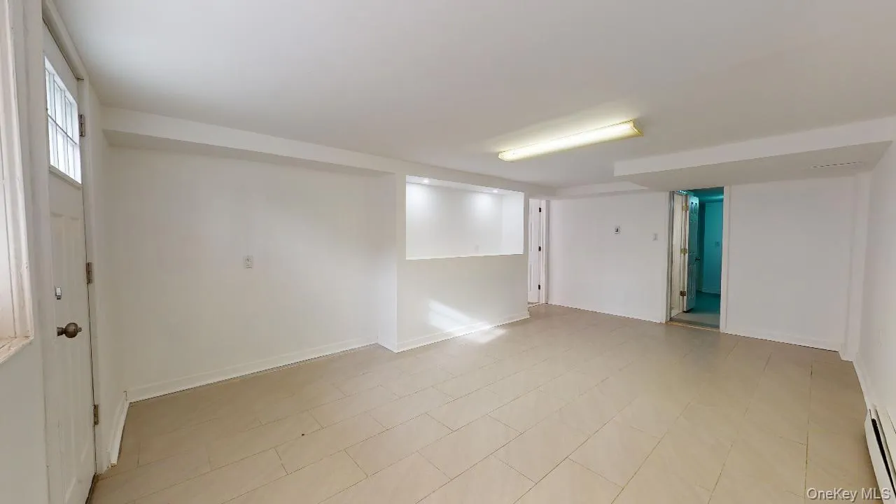 67-12 Juno Street, New York, NY, 3 Bedrooms Bedrooms, 5 Rooms Rooms,2 BathroomsBathrooms,Residential Lease,For Rent,Juno,0,981828 67-12 Juno Street, New York, NY, 3 Bedrooms Bedrooms, 5 Rooms Rooms,2 BathroomsBathrooms,Residential Lease,For Rent,Juno,0,981828