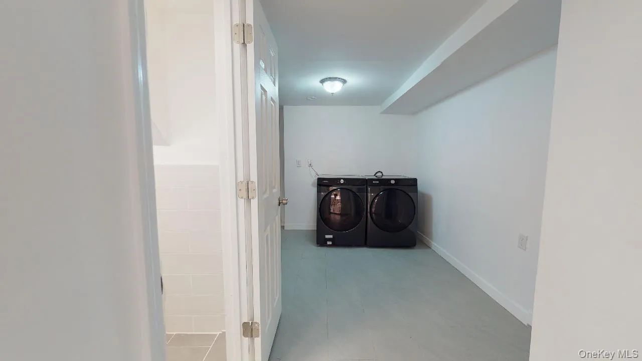 67-12 Juno Street, New York, NY, 3 Bedrooms Bedrooms, 5 Rooms Rooms,2 BathroomsBathrooms,Residential Lease,For Rent,Juno,0,981828 67-12 Juno Street, New York, NY, 3 Bedrooms Bedrooms, 5 Rooms Rooms,2 BathroomsBathrooms,Residential Lease,For Rent,Juno,0,981828