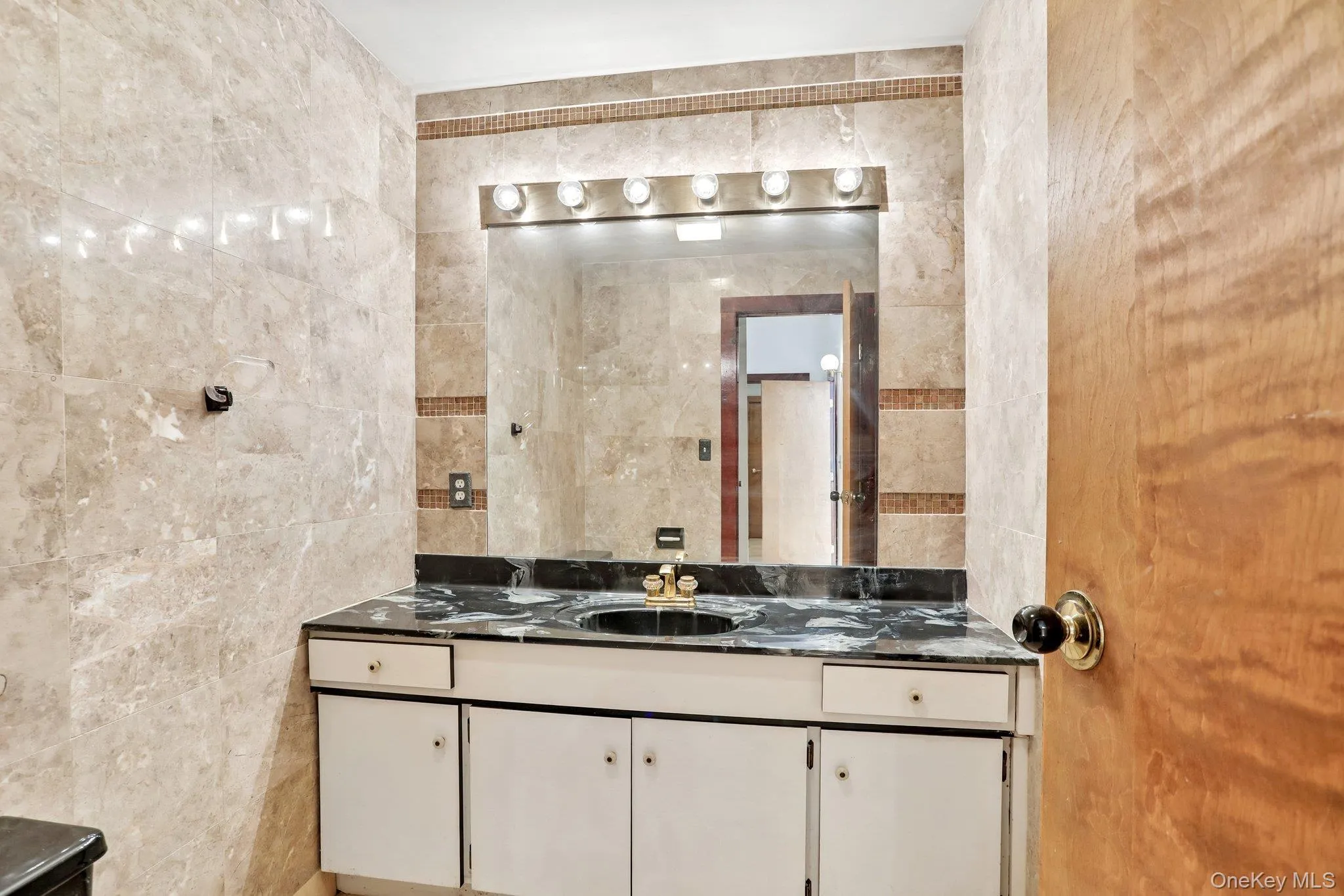 20 High Point Lane, Greenburgh, NY, 5 Bedrooms Bedrooms, 9 Rooms Rooms,3 BathroomsBathrooms,Residential,For Rent,High Point,0,981833 20 High Point Lane, Greenburgh, NY, 5 Bedrooms Bedrooms, 9 Rooms Rooms,3 BathroomsBathrooms,Residential,For Rent,High Point,0,981833