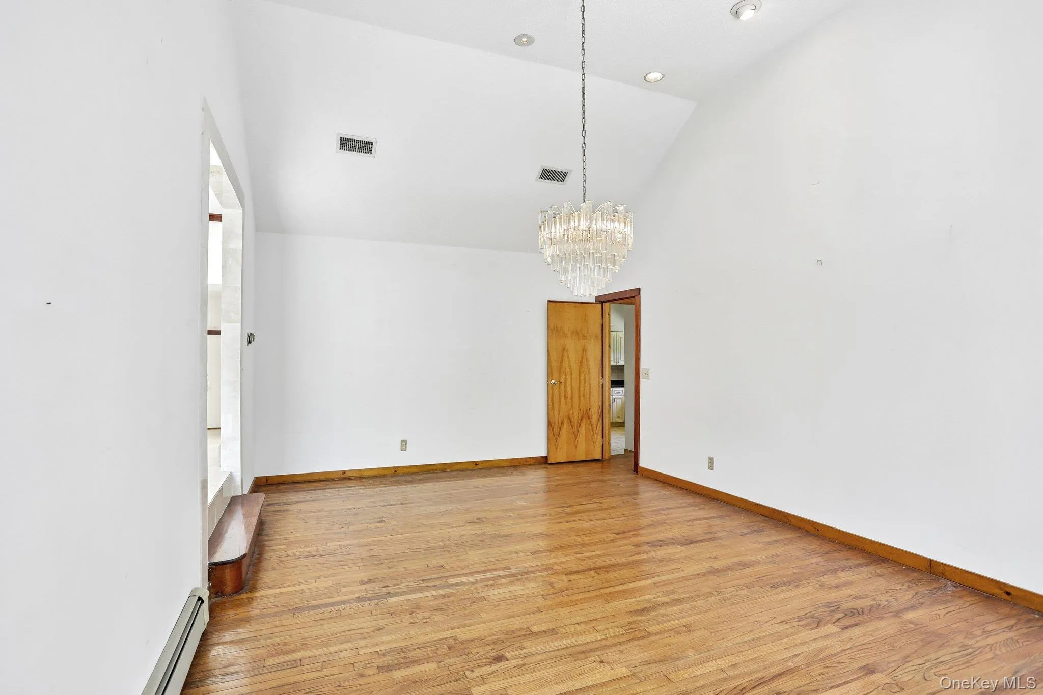 20 High Point Lane, Greenburgh, NY, 5 Bedrooms Bedrooms, 9 Rooms Rooms,3 BathroomsBathrooms,Residential,For Rent,High Point,0,981833 20 High Point Lane, Greenburgh, NY, 5 Bedrooms Bedrooms, 9 Rooms Rooms,3 BathroomsBathrooms,Residential,For Rent,High Point,0,981833