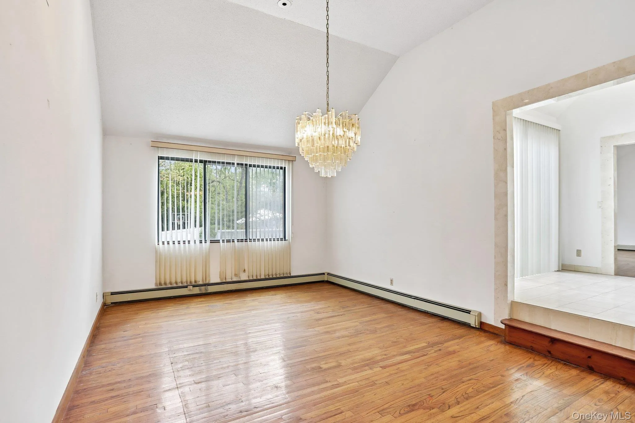 20 High Point Lane, Greenburgh, NY, 5 Bedrooms Bedrooms, 9 Rooms Rooms,3 BathroomsBathrooms,Residential,For Rent,High Point,0,981833 20 High Point Lane, Greenburgh, NY, 5 Bedrooms Bedrooms, 9 Rooms Rooms,3 BathroomsBathrooms,Residential,For Rent,High Point,0,981833