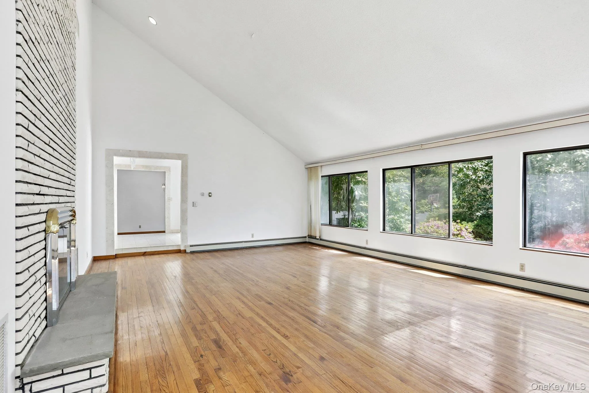 20 High Point Lane, Greenburgh, NY, 5 Bedrooms Bedrooms, 9 Rooms Rooms,3 BathroomsBathrooms,Residential,For Rent,High Point,0,981833 20 High Point Lane, Greenburgh, NY, 5 Bedrooms Bedrooms, 9 Rooms Rooms,3 BathroomsBathrooms,Residential,For Rent,High Point,0,981833