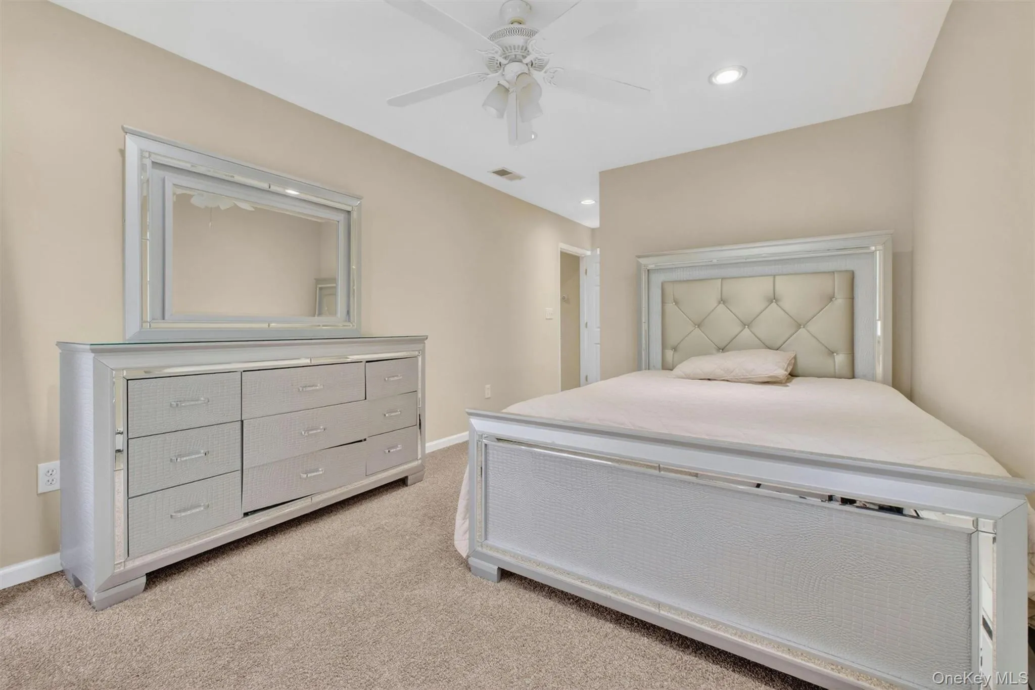 1 Merrywood Road, Poughkeepsie (town), NY, 4 Bedrooms Bedrooms, 7 Rooms Rooms,2 BathroomsBathrooms,Residential,For Rent,Merrywood,0,981834 1 Merrywood Road, Poughkeepsie (town), NY, 4 Bedrooms Bedrooms, 7 Rooms Rooms,2 BathroomsBathrooms,Residential,For Rent,Merrywood,0,981834