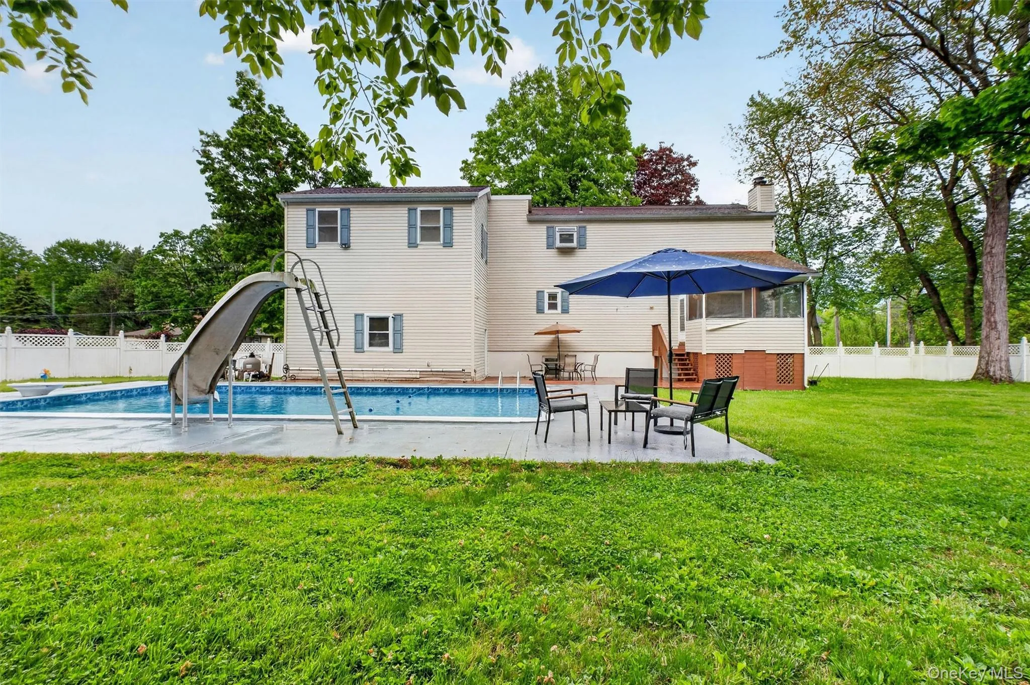 1 Merrywood Road, Poughkeepsie (town), NY, 4 Bedrooms Bedrooms, 7 Rooms Rooms,2 BathroomsBathrooms,Residential,For Rent,Merrywood,0,981834 1 Merrywood Road, Poughkeepsie (town), NY, 4 Bedrooms Bedrooms, 7 Rooms Rooms,2 BathroomsBathrooms,Residential,For Rent,Merrywood,0,981834