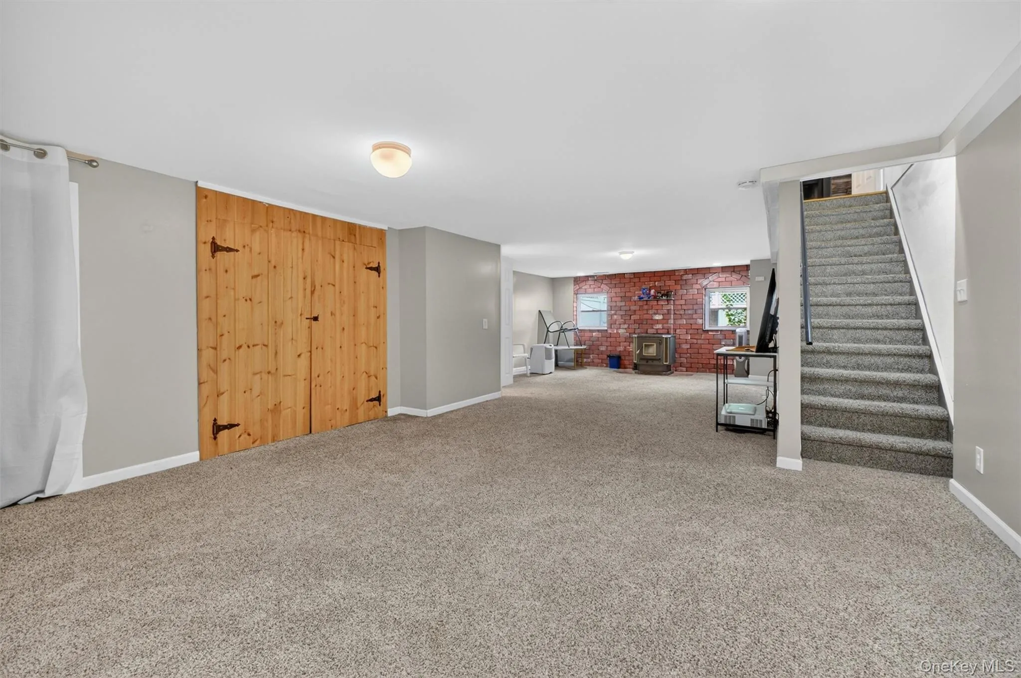 1 Merrywood Road, Poughkeepsie (town), NY, 4 Bedrooms Bedrooms, 7 Rooms Rooms,2 BathroomsBathrooms,Residential,For Rent,Merrywood,0,981834 1 Merrywood Road, Poughkeepsie (town), NY, 4 Bedrooms Bedrooms, 7 Rooms Rooms,2 BathroomsBathrooms,Residential,For Rent,Merrywood,0,981834
