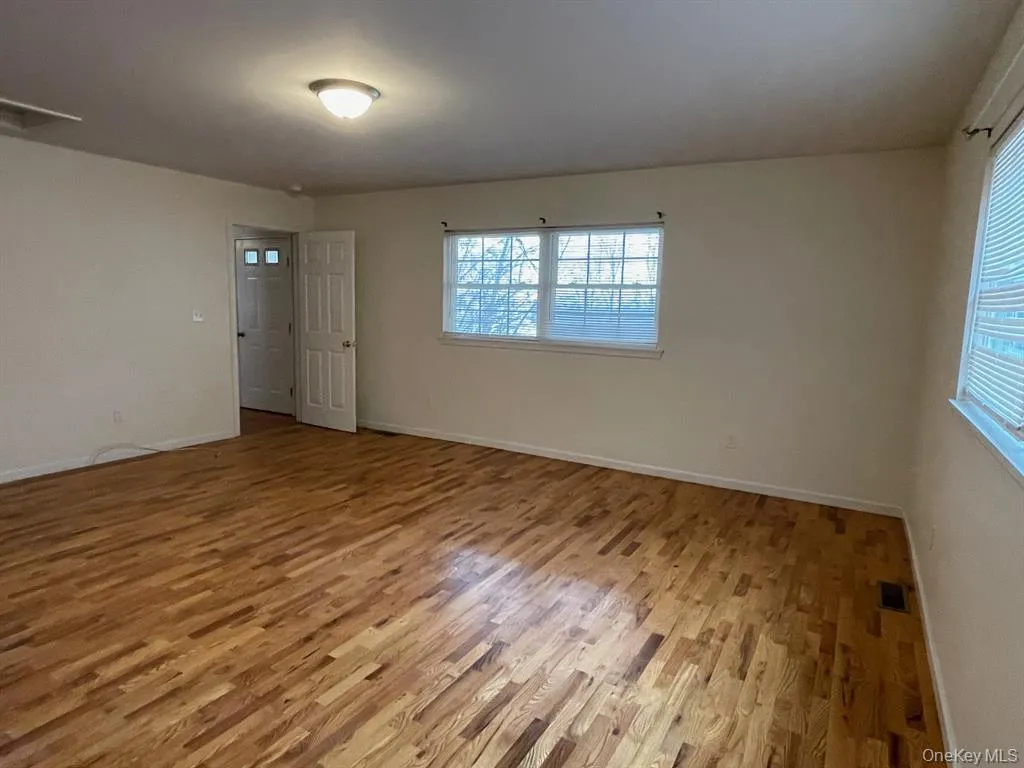 95 Old Mountain Road, Greenville, NY, 3 Bedrooms Bedrooms, 8 Rooms Rooms,2 BathroomsBathrooms,Residential Lease,For Rent,Old Mountain,0,981835 95 Old Mountain Road, Greenville, NY, 3 Bedrooms Bedrooms, 8 Rooms Rooms,2 BathroomsBathrooms,Residential Lease,For Rent,Old Mountain,0,981835