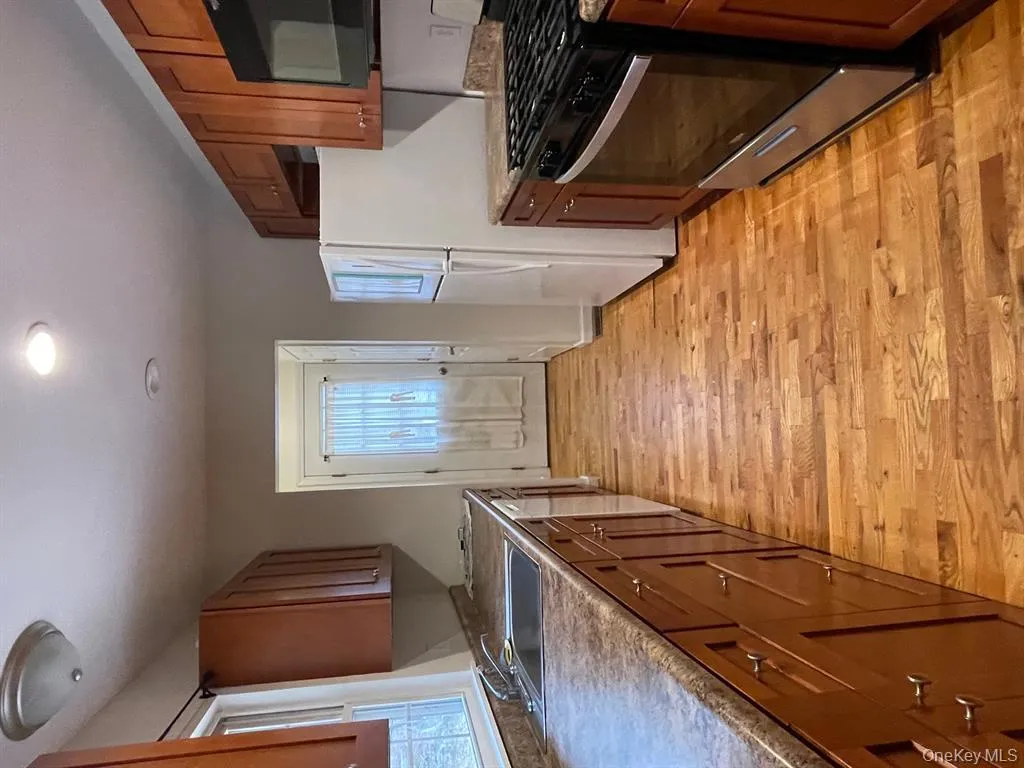 95 Old Mountain Road, Greenville, NY, 3 Bedrooms Bedrooms, 8 Rooms Rooms,2 BathroomsBathrooms,Residential Lease,For Rent,Old Mountain,0,981835 95 Old Mountain Road, Greenville, NY, 3 Bedrooms Bedrooms, 8 Rooms Rooms,2 BathroomsBathrooms,Residential Lease,For Rent,Old Mountain,0,981835