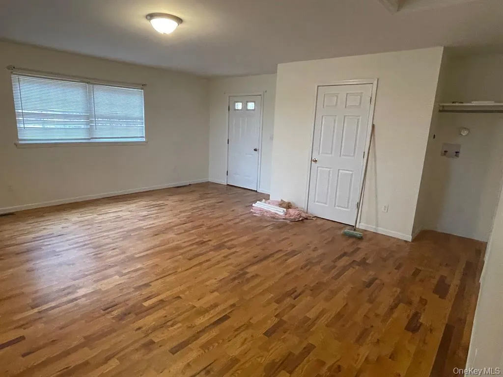 95 Old Mountain Road, Greenville, NY, 3 Bedrooms Bedrooms, 8 Rooms Rooms,2 BathroomsBathrooms,Residential Lease,For Rent,Old Mountain,0,981835 95 Old Mountain Road, Greenville, NY, 3 Bedrooms Bedrooms, 8 Rooms Rooms,2 BathroomsBathrooms,Residential Lease,For Rent,Old Mountain,0,981835