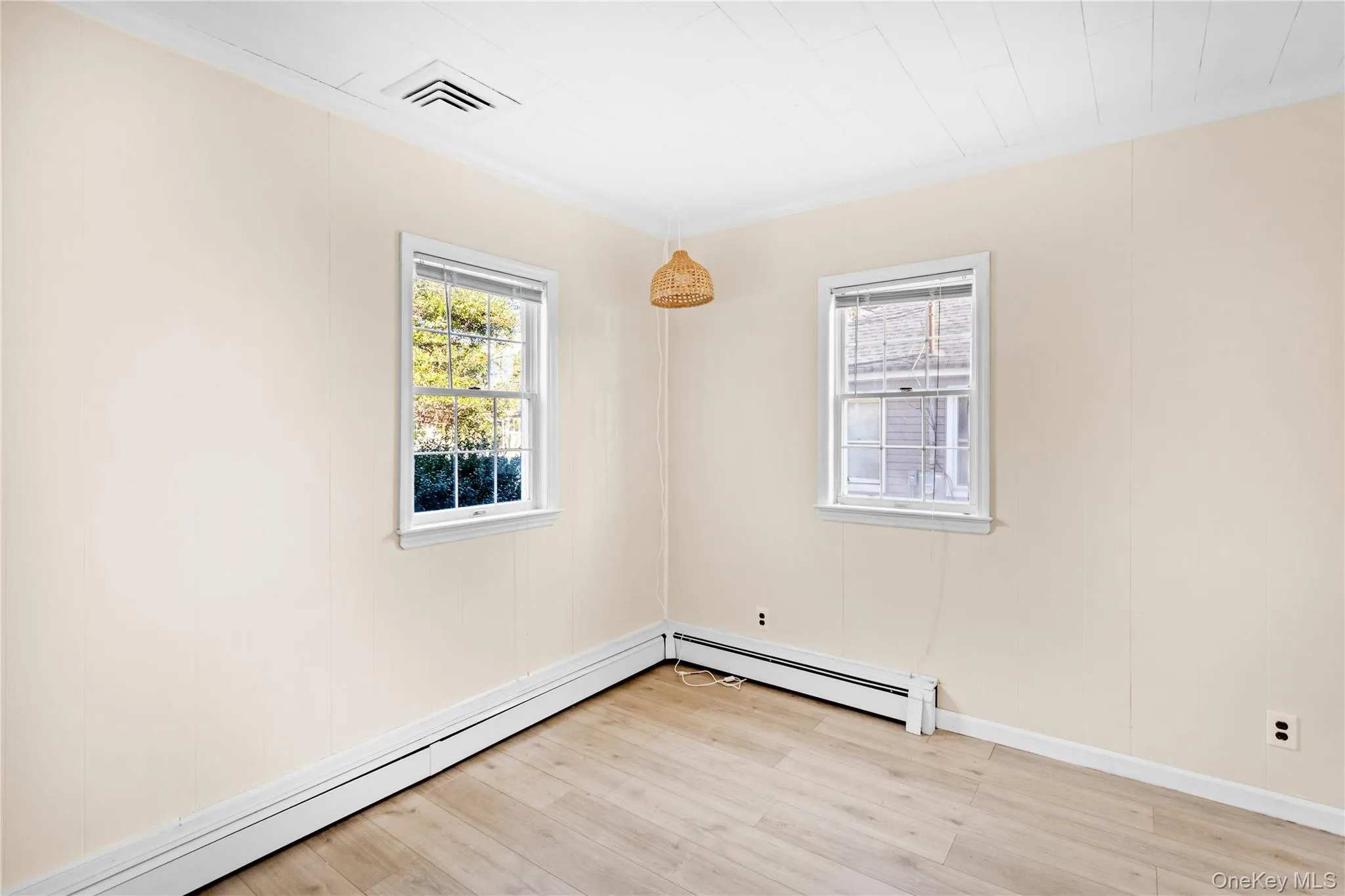 250 West Avenue, Brookhaven, NY, 2 Bedrooms Bedrooms, 5 Rooms Rooms,1 BathroomBathrooms,Residential Lease,For Rent,West,0,981838 250 West Avenue, Brookhaven, NY, 2 Bedrooms Bedrooms, 5 Rooms Rooms,1 BathroomBathrooms,Residential Lease,For Rent,West,0,981838