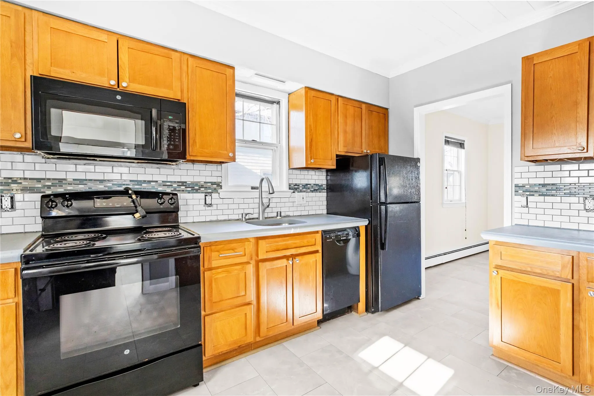 250 West Avenue, Brookhaven, NY, 2 Bedrooms Bedrooms, 5 Rooms Rooms,1 BathroomBathrooms,Residential Lease,For Rent,West,0,981838 250 West Avenue, Brookhaven, NY, 2 Bedrooms Bedrooms, 5 Rooms Rooms,1 BathroomBathrooms,Residential Lease,For Rent,West,0,981838