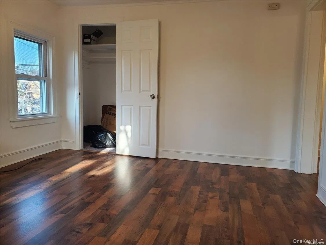40 Amity Street, Brookhaven, NY, 1 Bedroom Bedrooms, 3 Rooms Rooms,1 BathroomBathrooms,Residential Lease,For Rent,Amity,0,981853 40 Amity Street, Brookhaven, NY, 1 Bedroom Bedrooms, 3 Rooms Rooms,1 BathroomBathrooms,Residential Lease,For Rent,Amity,0,981853