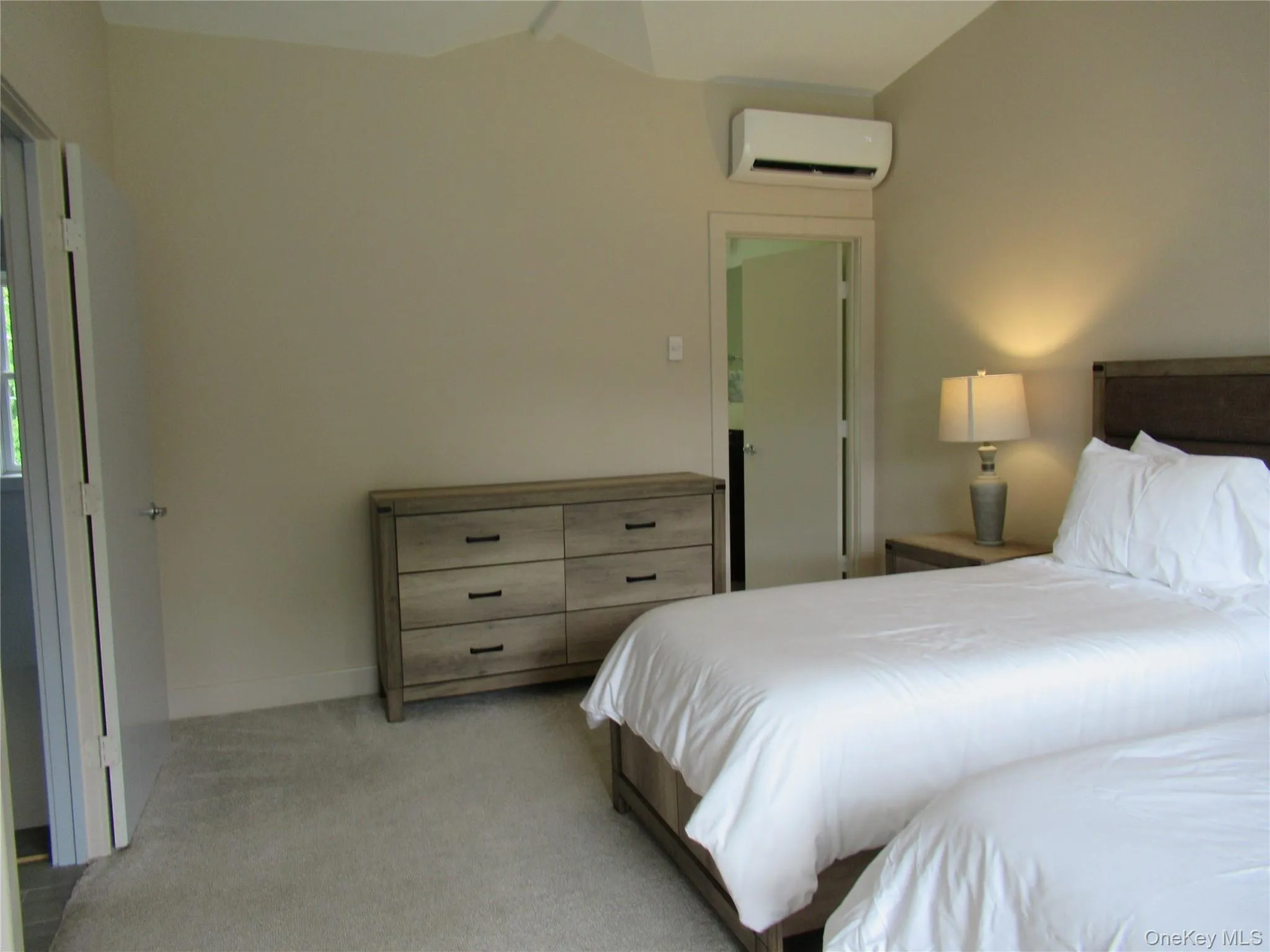 Mini split air conditioning unit Mini split air conditioning unit
