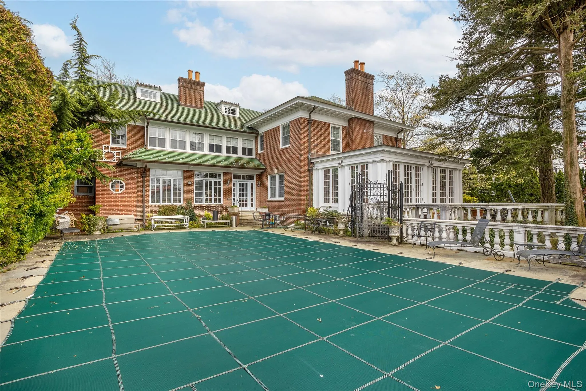 127 Beverly Road, New York, NY, 6 Bedrooms Bedrooms, 15 Rooms Rooms,6 BathroomsBathrooms,Residential,For Rent,Beverly,0,981875 127 Beverly Road, New York, NY, 6 Bedrooms Bedrooms, 15 Rooms Rooms,6 BathroomsBathrooms,Residential,For Rent,Beverly,0,981875