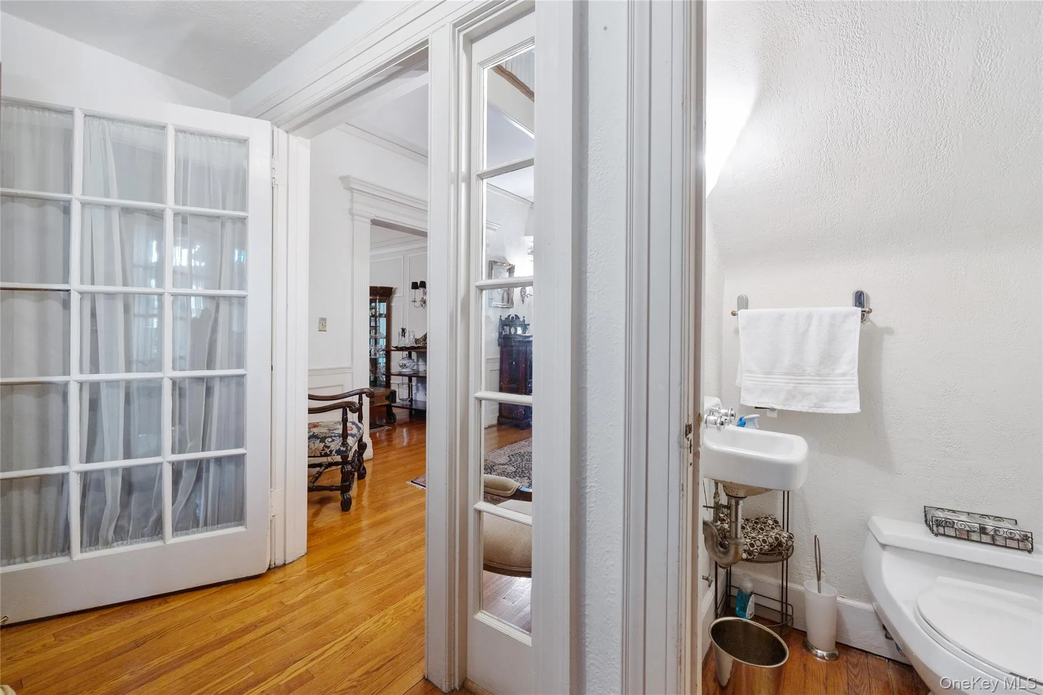 127 Beverly Road, New York, NY, 6 Bedrooms Bedrooms, 15 Rooms Rooms,6 BathroomsBathrooms,Residential,For Rent,Beverly,0,981875 127 Beverly Road, New York, NY, 6 Bedrooms Bedrooms, 15 Rooms Rooms,6 BathroomsBathrooms,Residential,For Rent,Beverly,0,981875