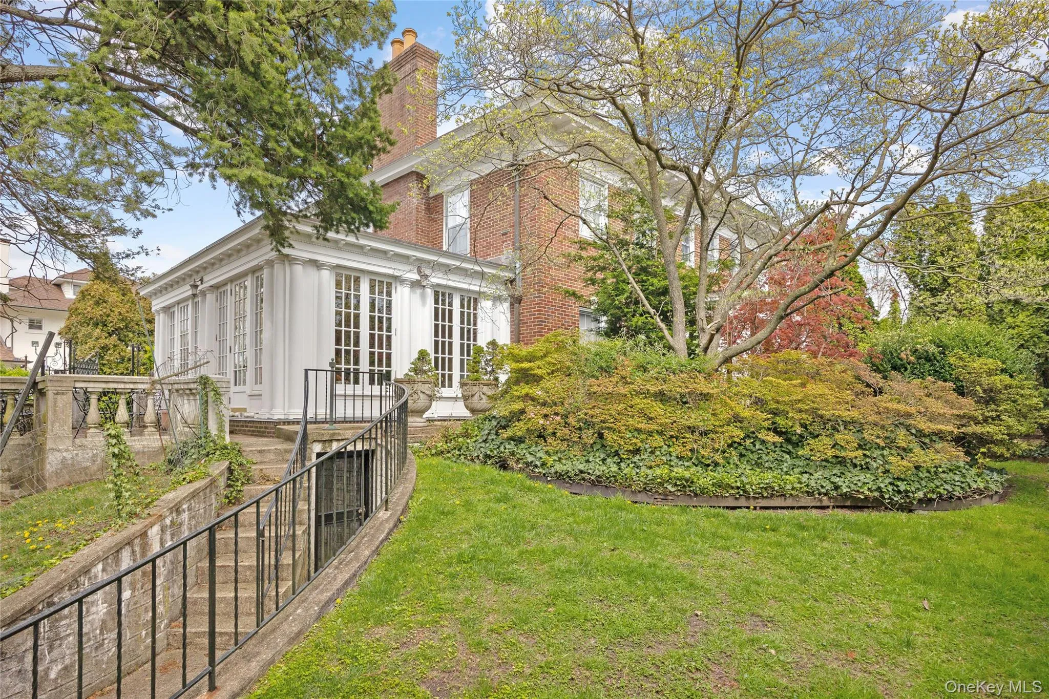 127 Beverly Road, New York, NY, 6 Bedrooms Bedrooms, 15 Rooms Rooms,6 BathroomsBathrooms,Residential,For Rent,Beverly,0,981875 127 Beverly Road, New York, NY, 6 Bedrooms Bedrooms, 15 Rooms Rooms,6 BathroomsBathrooms,Residential,For Rent,Beverly,0,981875