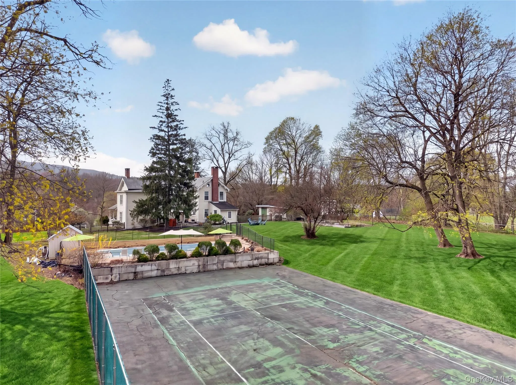 90 Quaker Avenue, Cornwall, NY, 4 Bedrooms Bedrooms, 12 Rooms Rooms,2 BathroomsBathrooms,Residential,For Rent,Quaker,0,981877 90 Quaker Avenue, Cornwall, NY, 4 Bedrooms Bedrooms, 12 Rooms Rooms,2 BathroomsBathrooms,Residential,For Rent,Quaker,0,981877