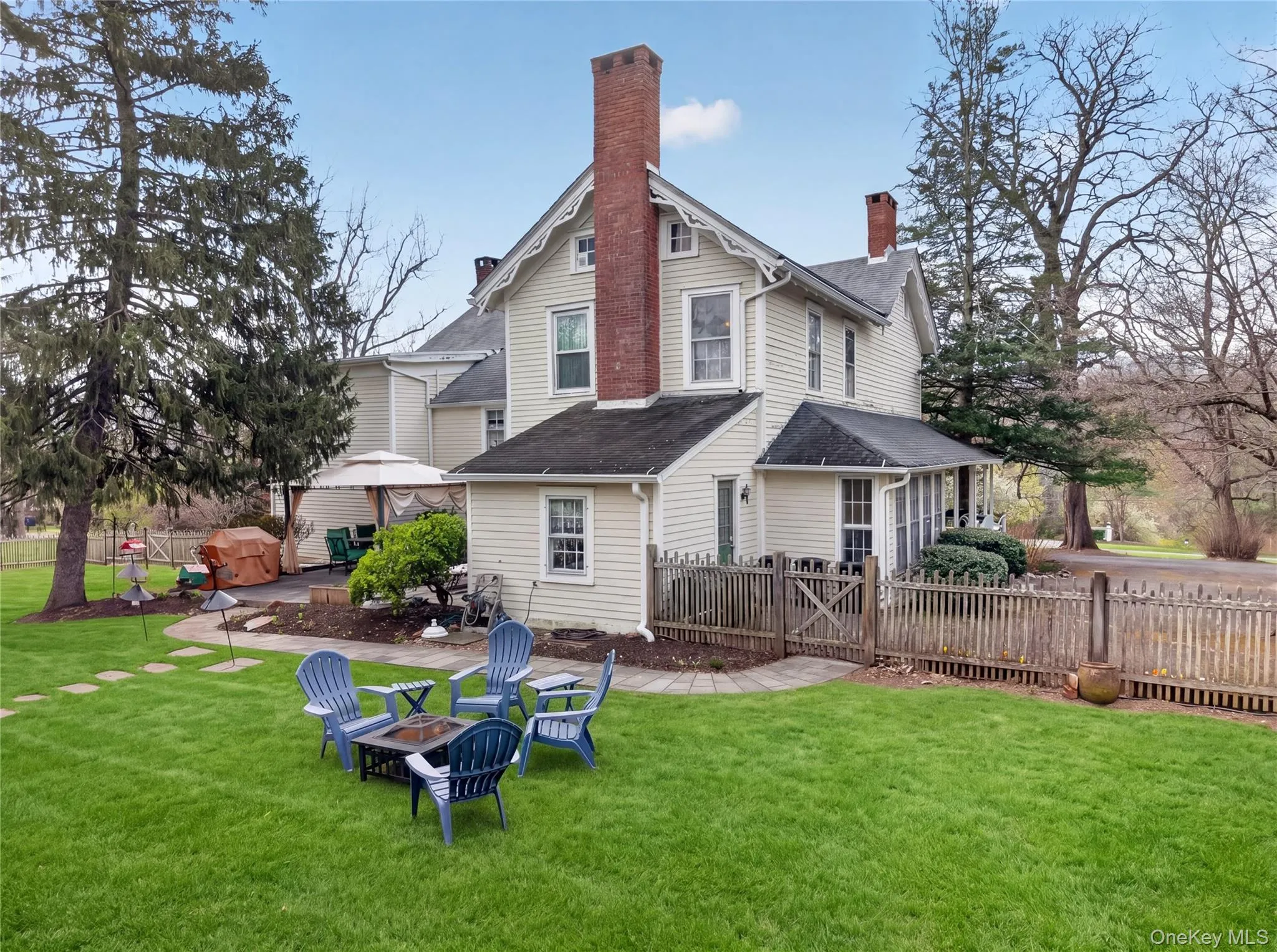 90 Quaker Avenue, Cornwall, NY, 4 Bedrooms Bedrooms, 12 Rooms Rooms,2 BathroomsBathrooms,Residential,For Rent,Quaker,0,981877 90 Quaker Avenue, Cornwall, NY, 4 Bedrooms Bedrooms, 12 Rooms Rooms,2 BathroomsBathrooms,Residential,For Rent,Quaker,0,981877