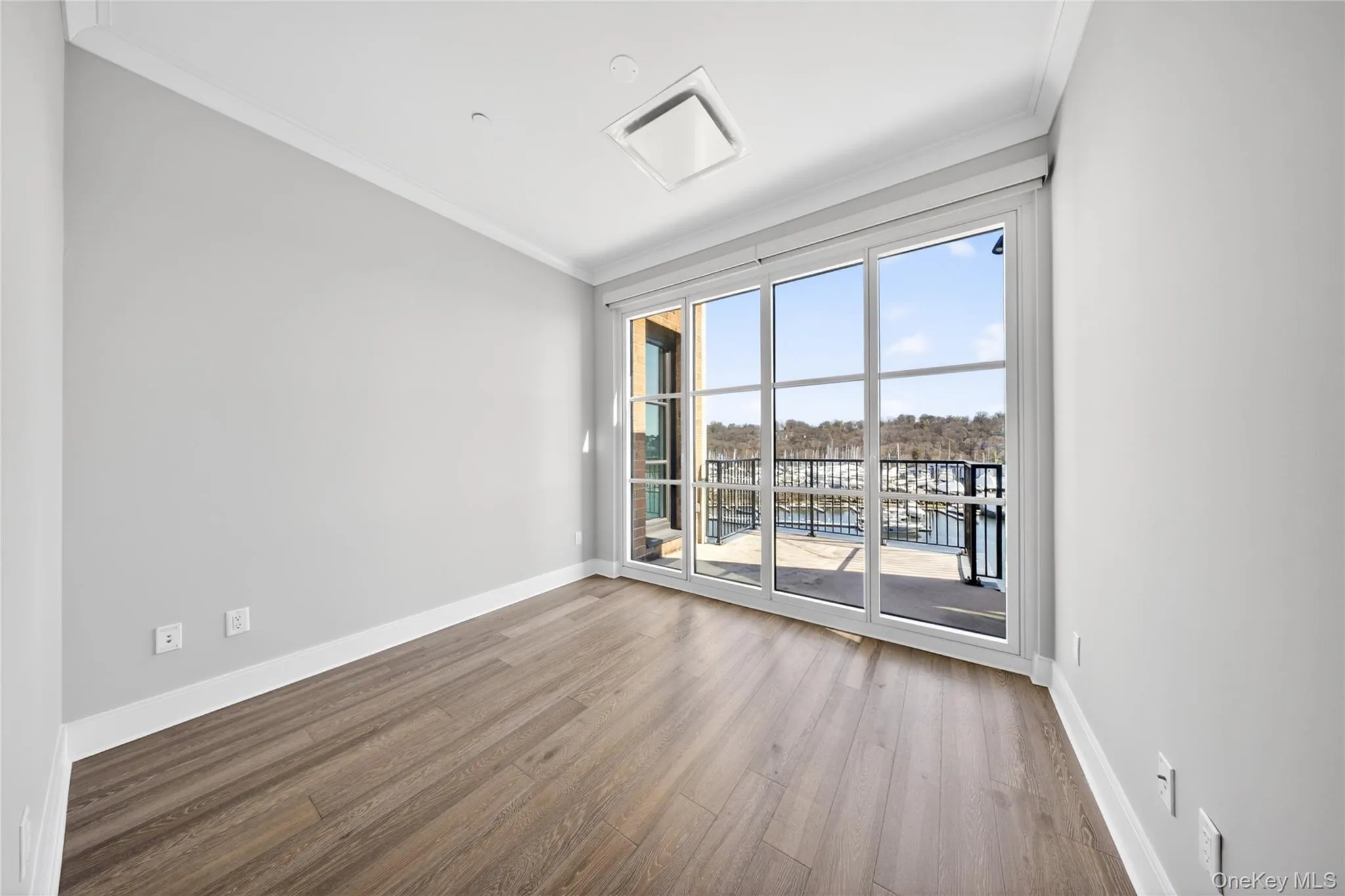 100 Garvies Point Road, Glen Cove, NY, 3 Bedrooms Bedrooms, 9 Rooms Rooms,3 BathroomsBathrooms,Residential,For Rent,Garvies Point,0,981878 100 Garvies Point Road, Glen Cove, NY, 3 Bedrooms Bedrooms, 9 Rooms Rooms,3 BathroomsBathrooms,Residential,For Rent,Garvies Point,0,981878