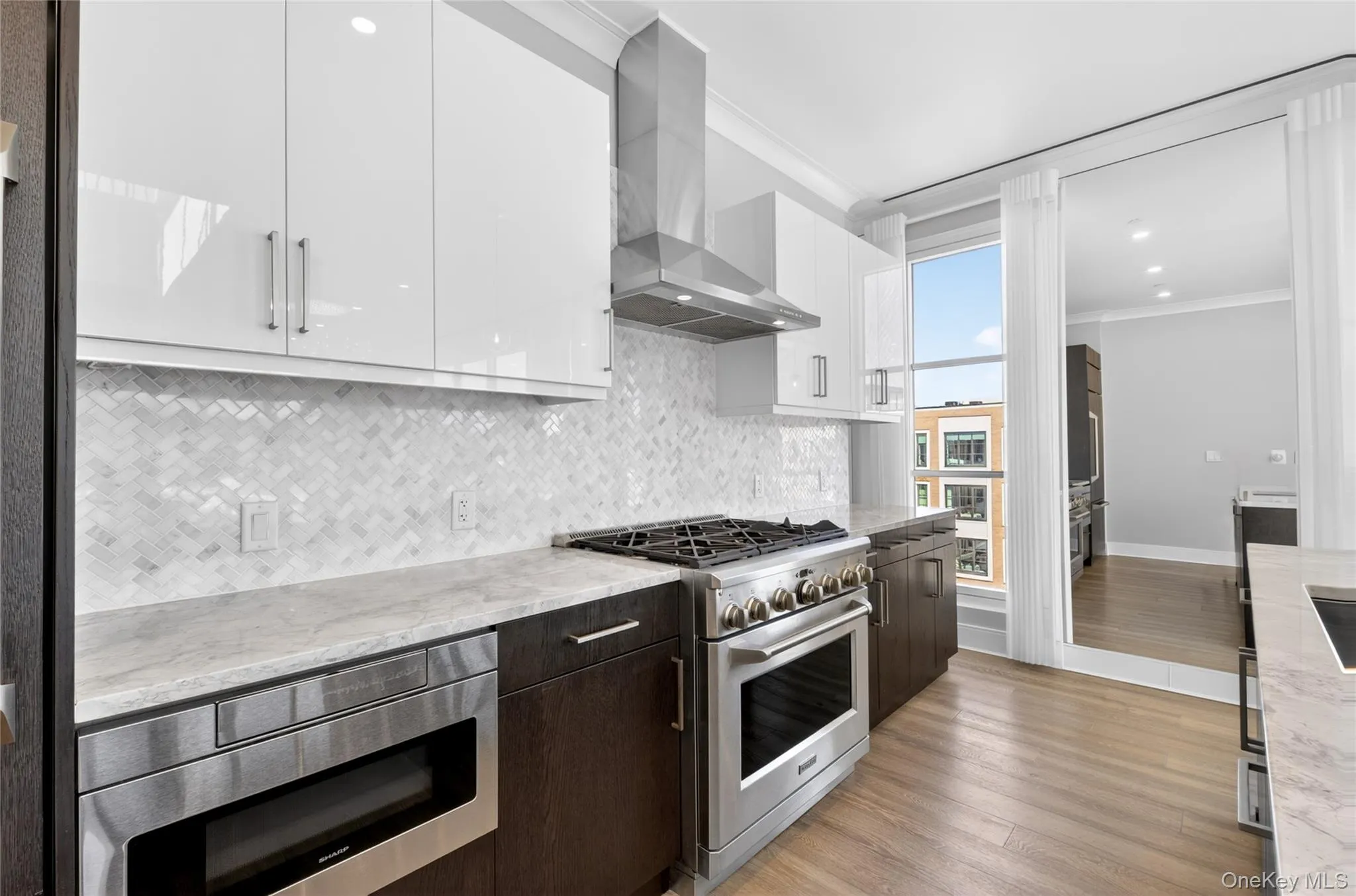 100 Garvies Point Road, Glen Cove, NY, 3 Bedrooms Bedrooms, 9 Rooms Rooms,3 BathroomsBathrooms,Residential,For Rent,Garvies Point,0,981878 100 Garvies Point Road, Glen Cove, NY, 3 Bedrooms Bedrooms, 9 Rooms Rooms,3 BathroomsBathrooms,Residential,For Rent,Garvies Point,0,981878