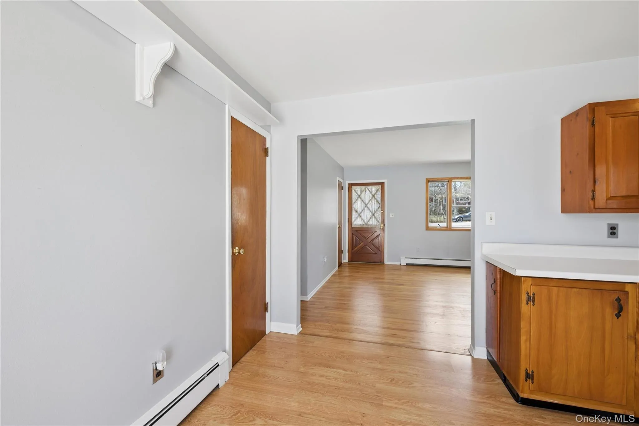 4 Columbine Avenue, Southampton, NY, 3 Bedrooms Bedrooms, 8 Rooms Rooms,2 BathroomsBathrooms,Residential,For Rent,Columbine,0,981892 4 Columbine Avenue, Southampton, NY, 3 Bedrooms Bedrooms, 8 Rooms Rooms,2 BathroomsBathrooms,Residential,For Rent,Columbine,0,981892