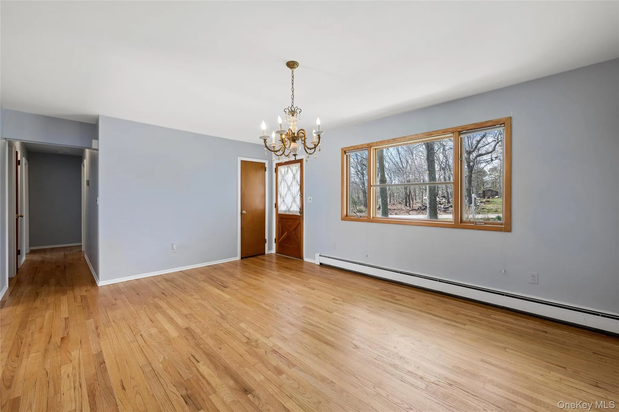 4 Columbine Avenue, Southampton, NY, 3 Bedrooms Bedrooms, 8 Rooms Rooms,2 BathroomsBathrooms,Residential,For Rent,Columbine,0,981892 4 Columbine Avenue, Southampton, NY, 3 Bedrooms Bedrooms, 8 Rooms Rooms,2 BathroomsBathrooms,Residential,For Rent,Columbine,0,981892